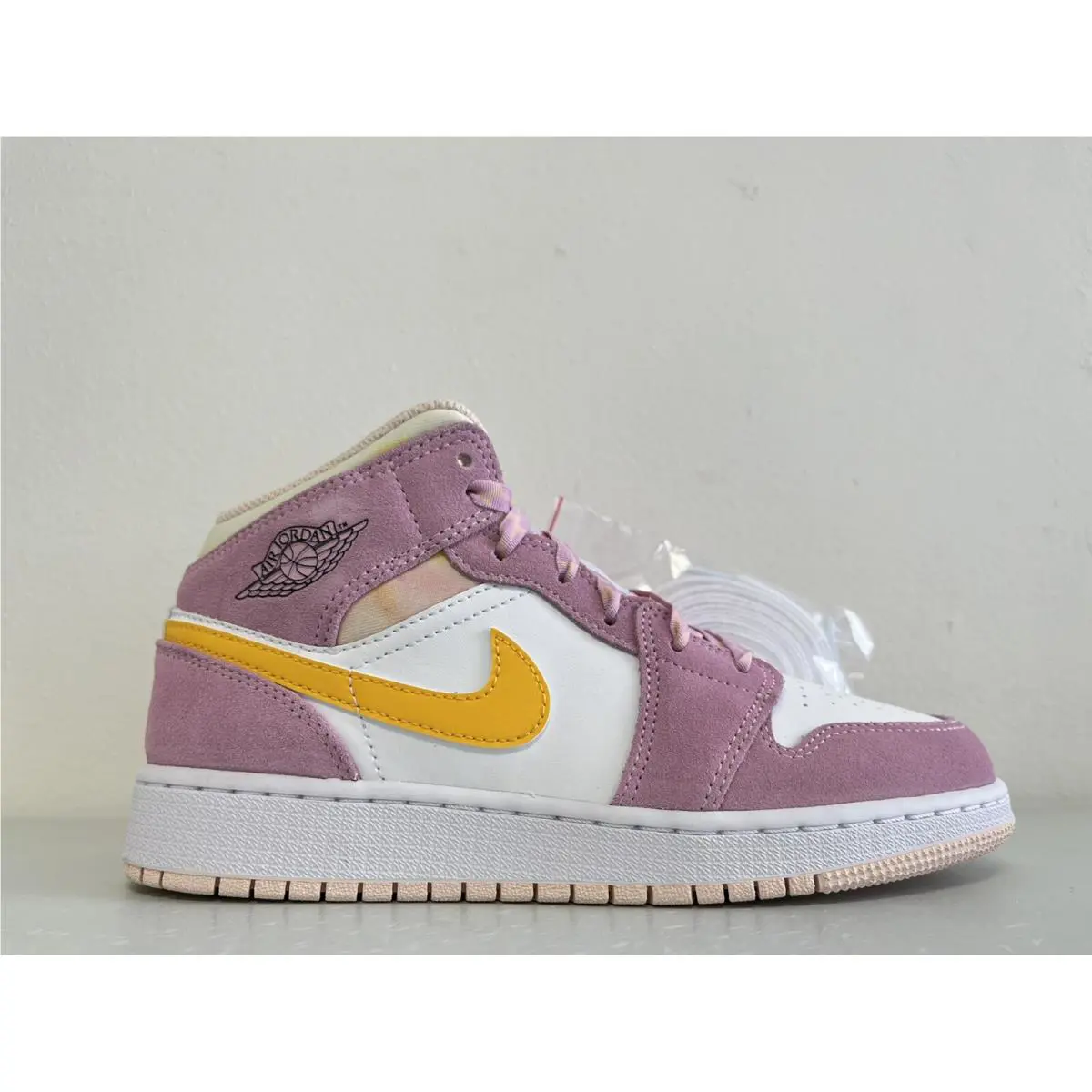 Nike Air Jordan 1 Mid SE Arctic Pink Tie Dye Orange DC9517-600 Size 5.5y