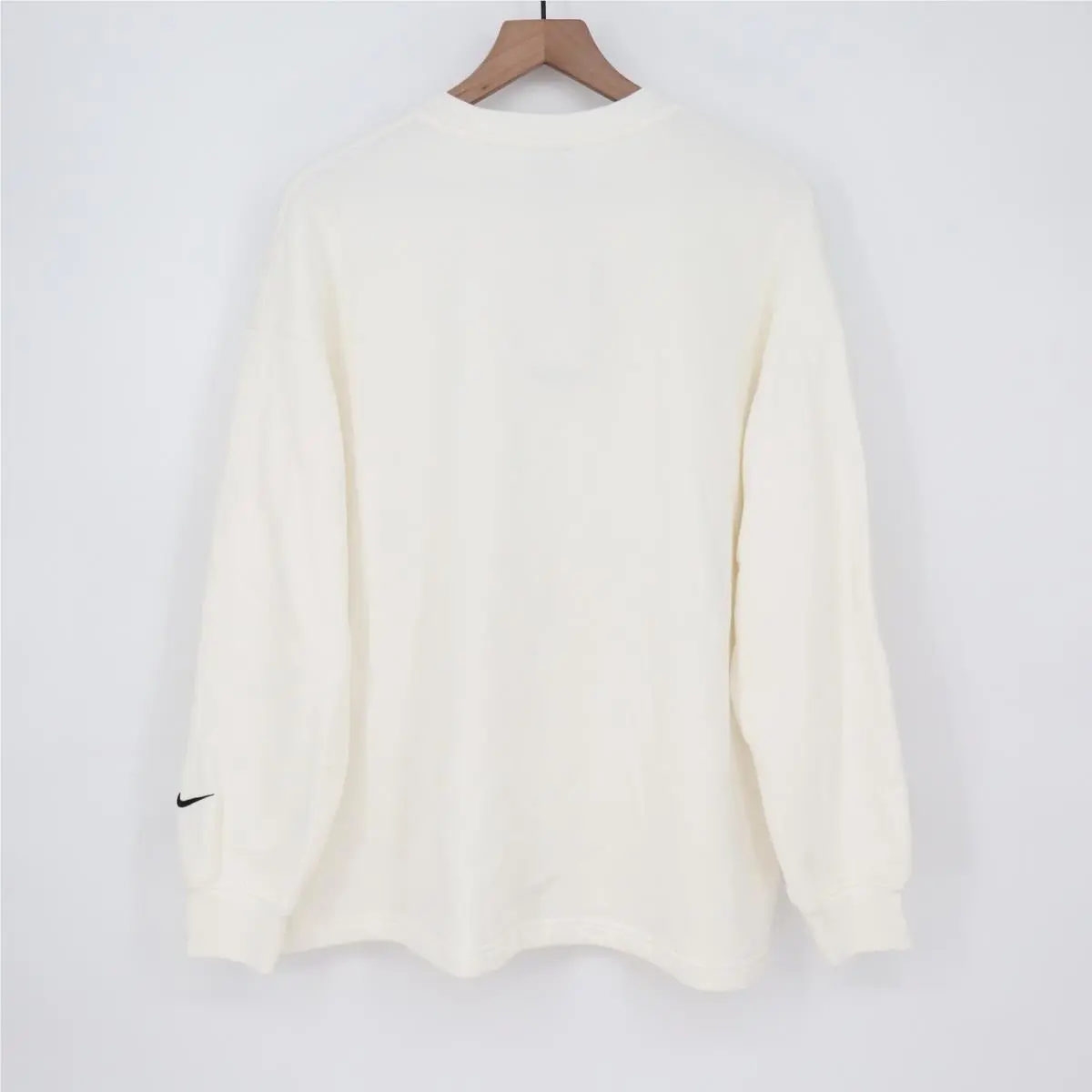 Nike clothing - Ivory 5