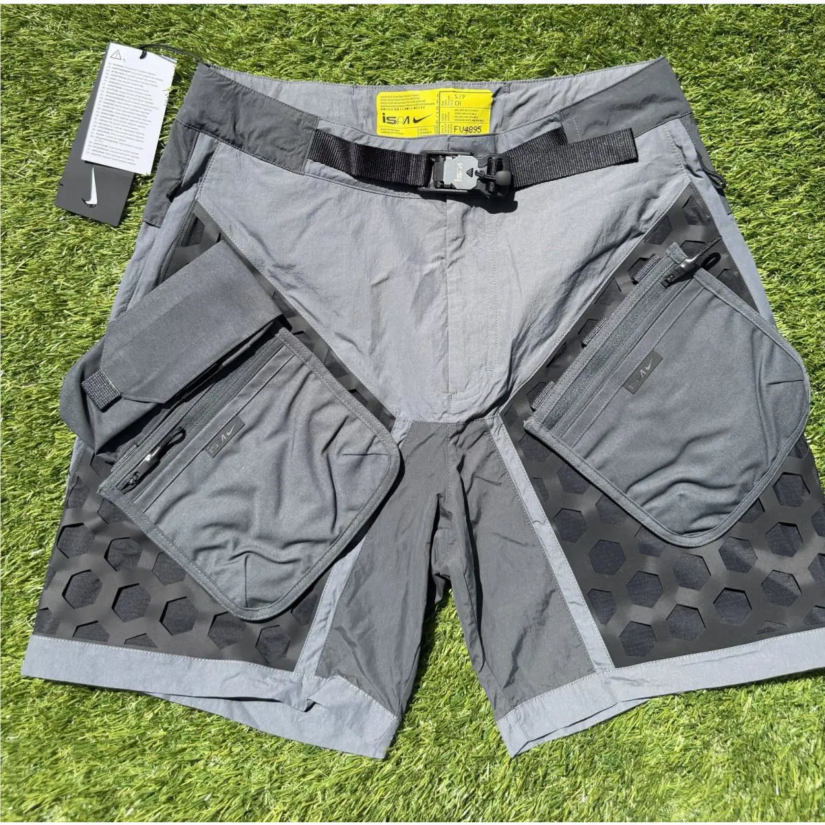 Nike clothing - Nike NRG ISPA MLLE Modular Shorts - FV4895-060 - Anthracite, Dark Grey & Black 4