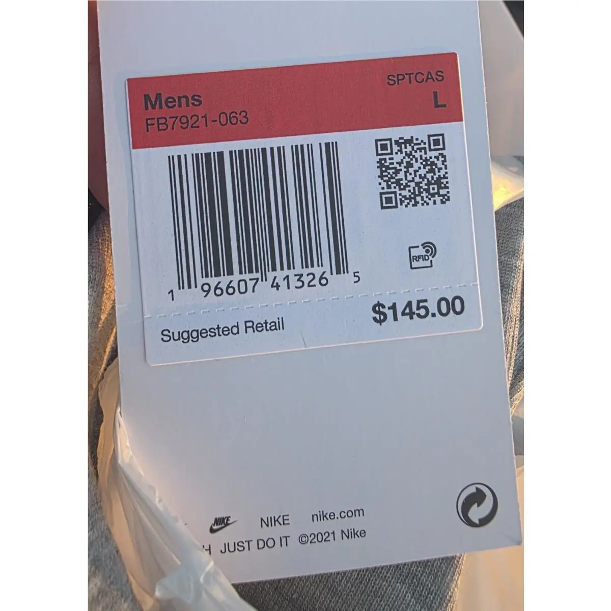 Nike clothing - Gray (UPC: 0196609229062) 3