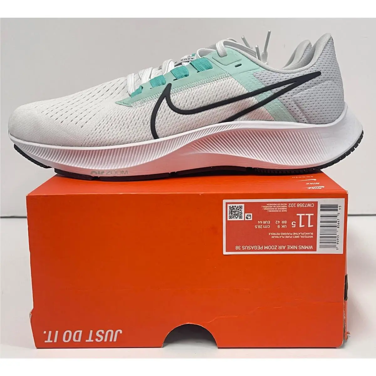 Nike Womens Air Zoom Pegasus 38 CW7358 102 Size 11.5