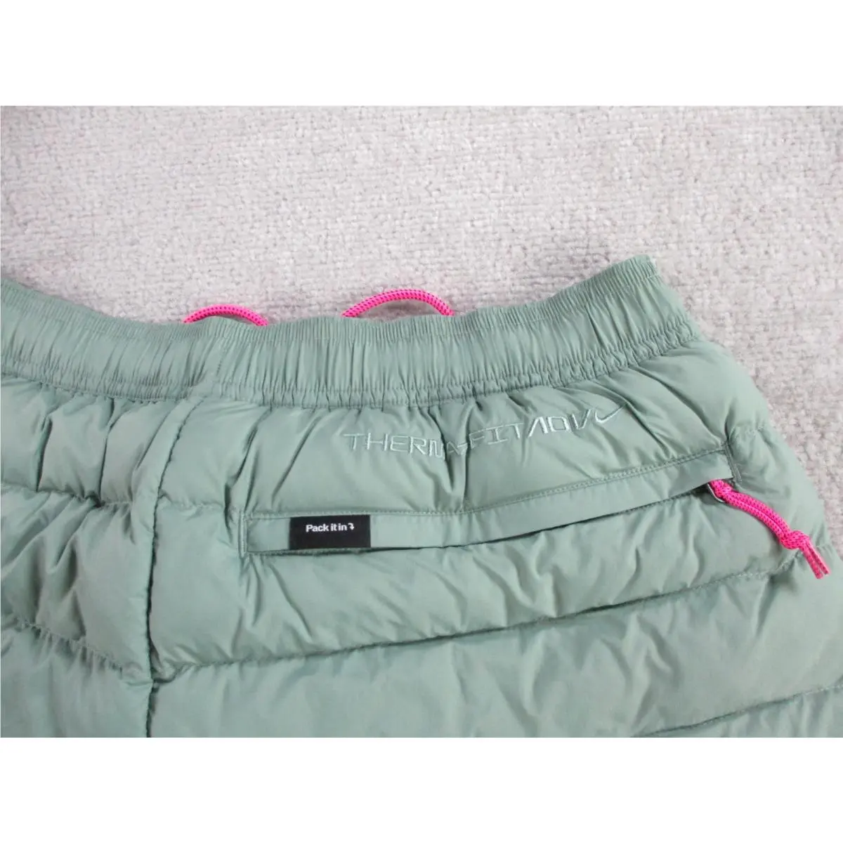 Nike clothing - Green 3