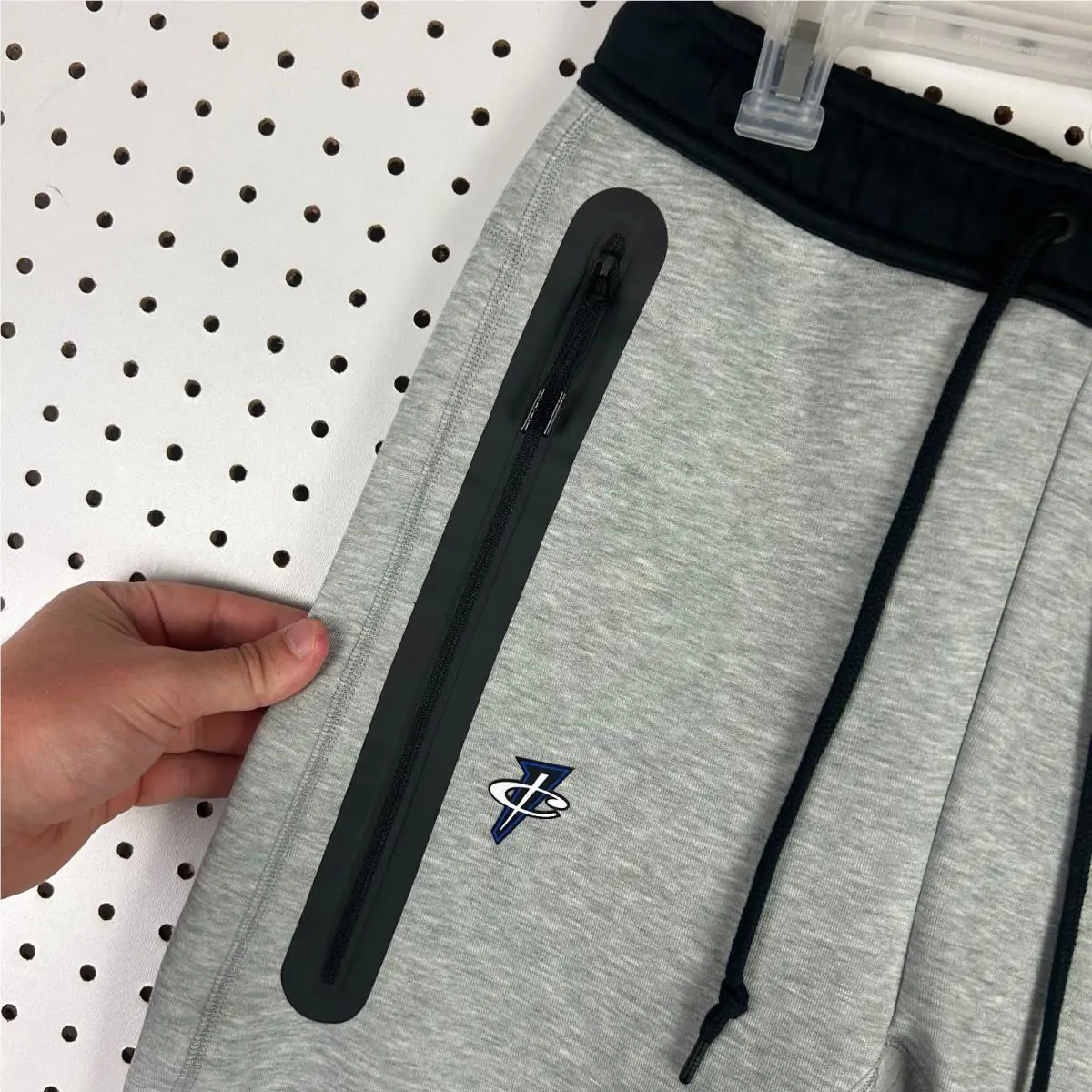 Nike clothing - Gray 1