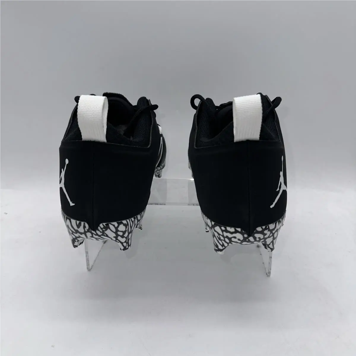 Nike shoes - Jordan Alpha - Alpha - FJ4979 001 - Black 2