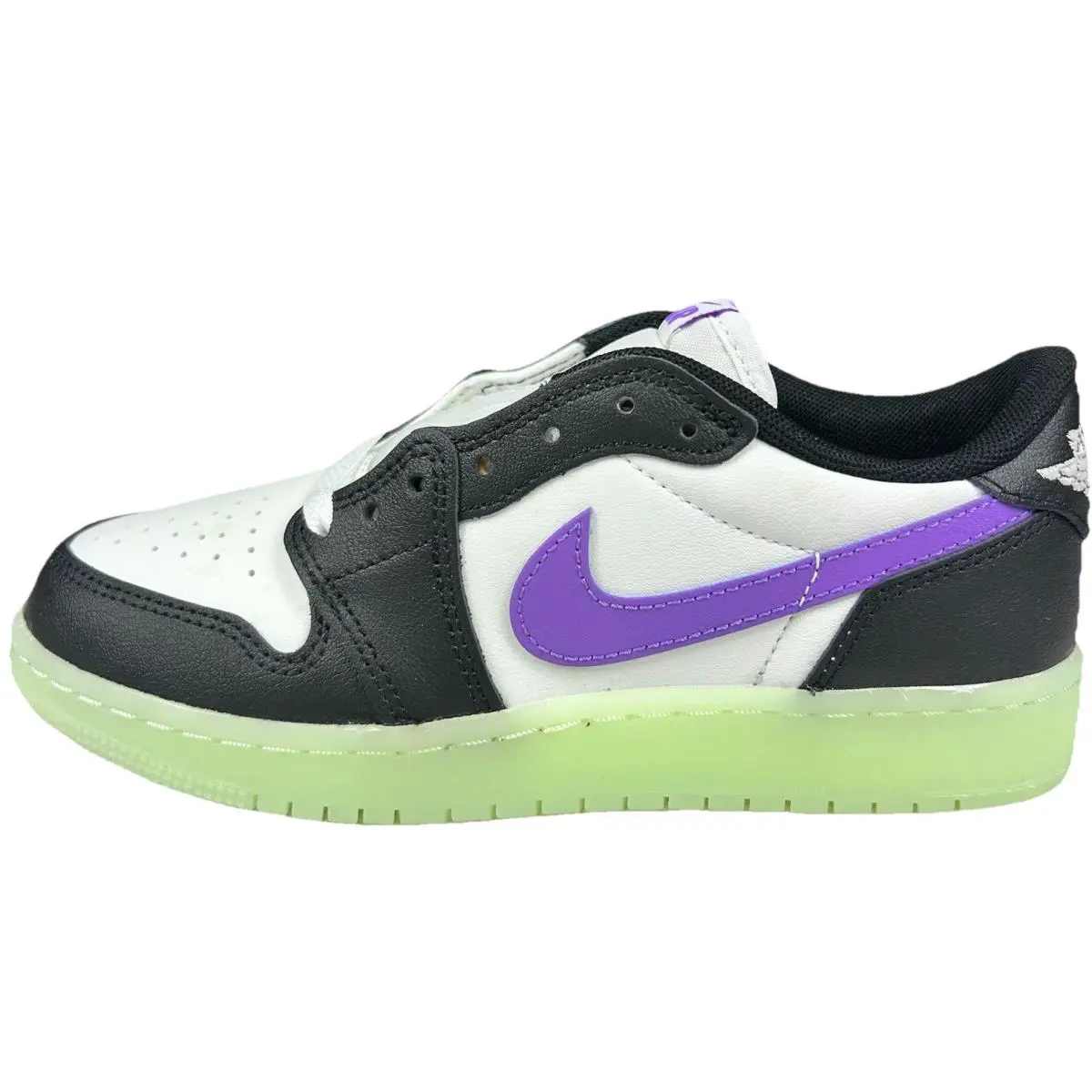 Nike Air Jordan 1 Retro Low OG GS Size Youth 4Y Black Raspberry