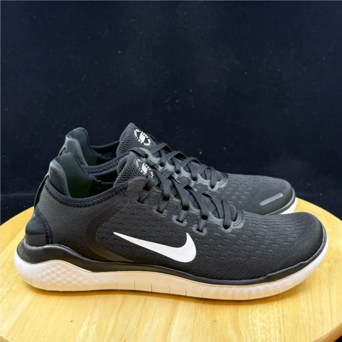 Nike shoes - Black 3