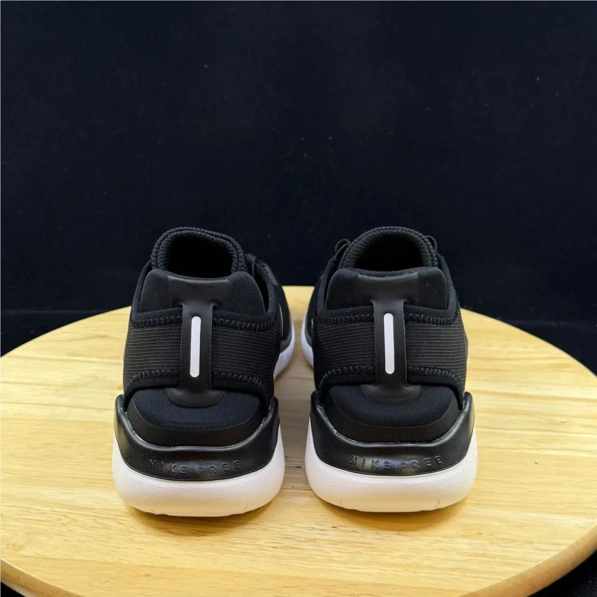 Nike shoes - Black 4