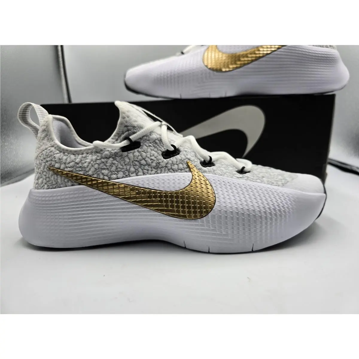 Nike Lebron TR 1 White Metallic Gold FJ6151-006 Size Mens 10