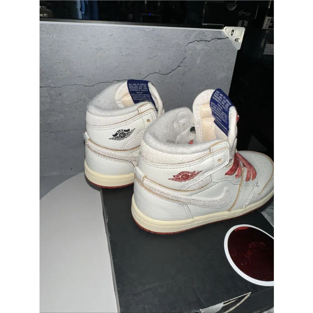 Nike shoes - Jordan 1 - FD2598 100 - Sail/Cinnabar-Light Bone 8