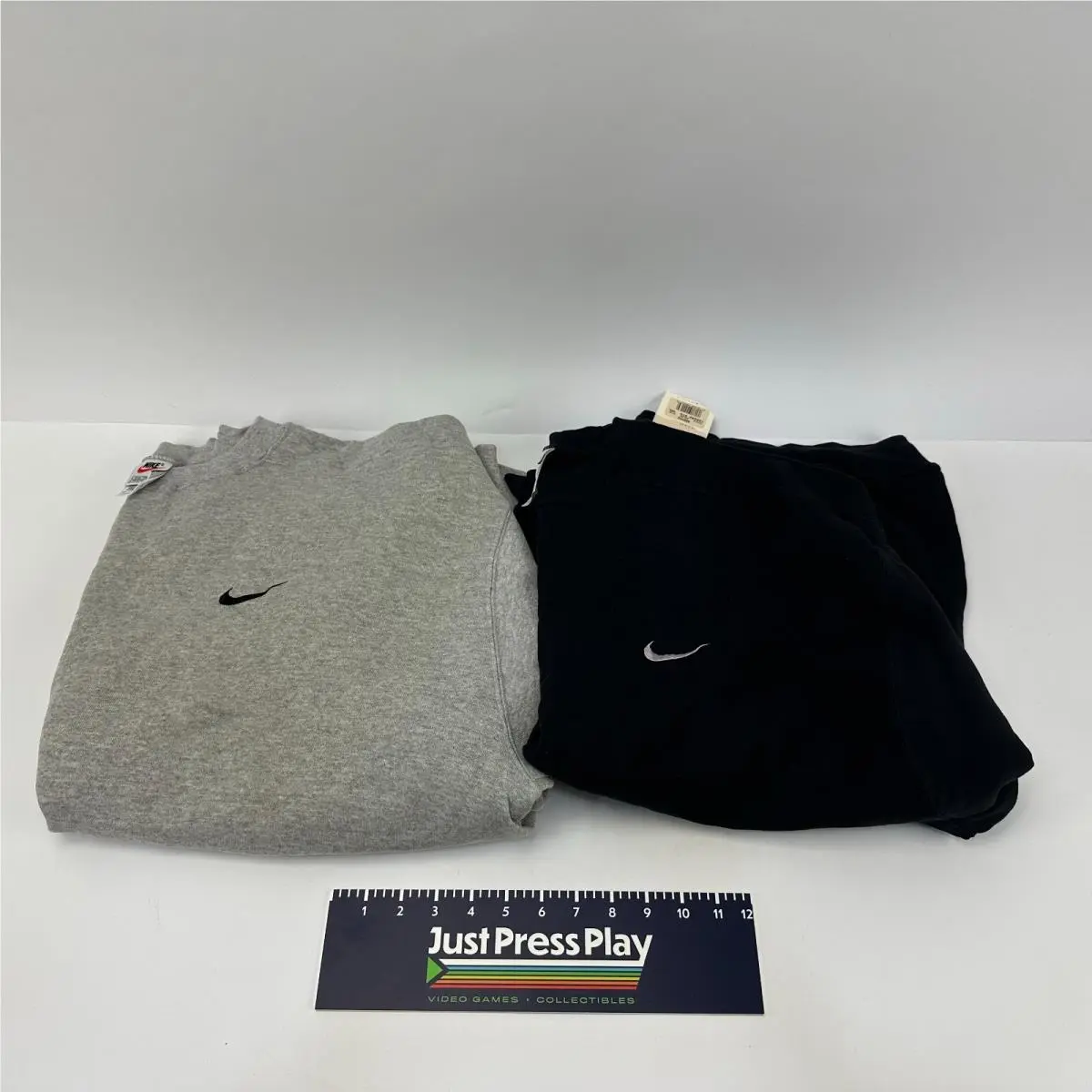 Lot of 2 Nos Vintage 90s Nike Crewneck Sweatshirt Small Swoosh 2XL