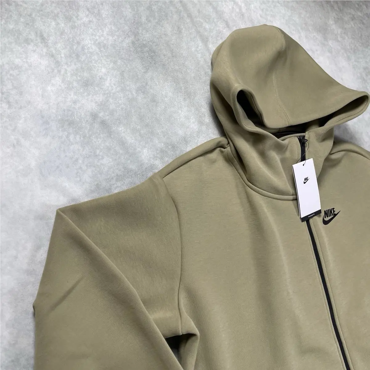 Nike clothing - FB8243-276 - FB8243-276 - Neutral Olive 1