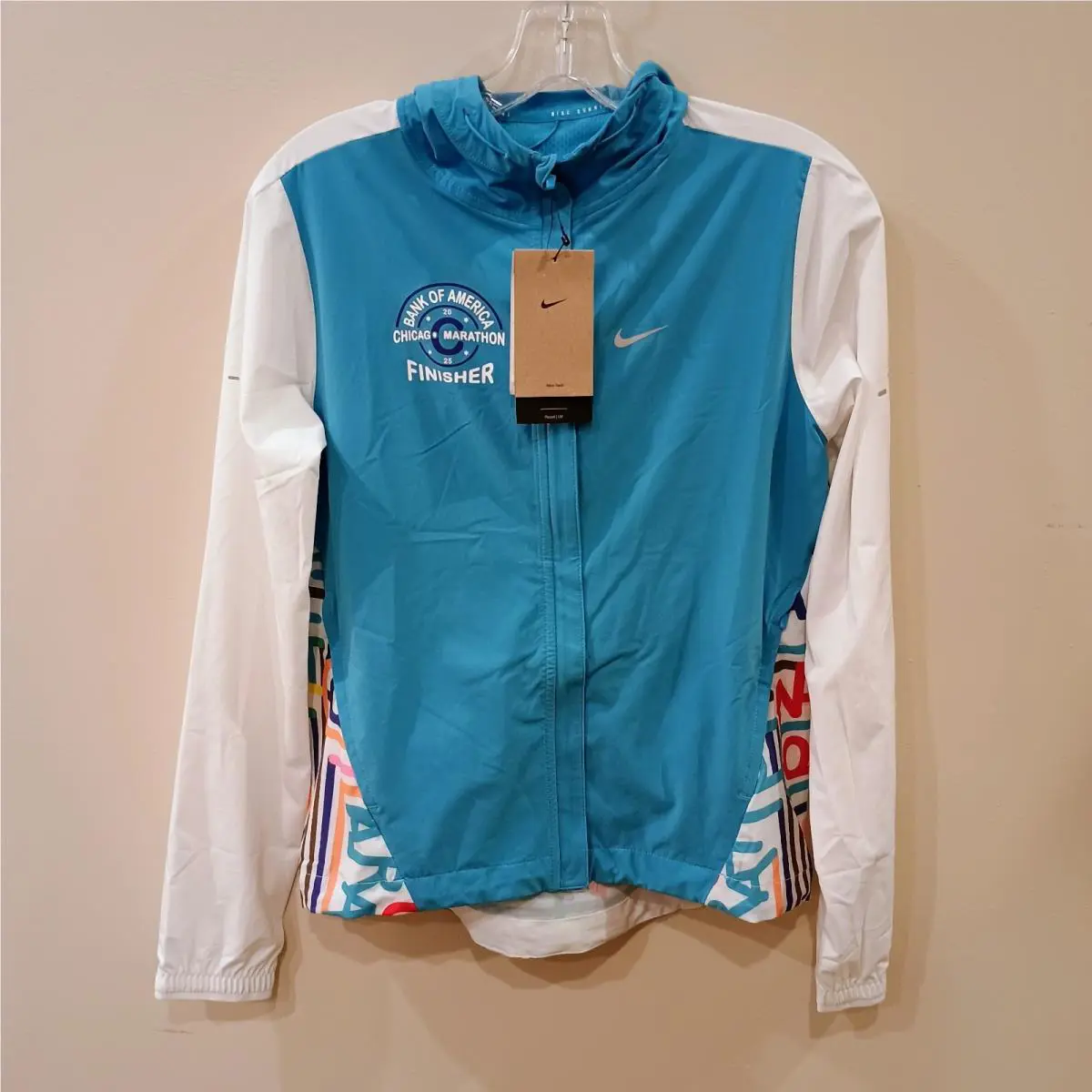 Nike Swift Jacket Women’s XS 2025 Chicago Marathon Repel Finishers Running