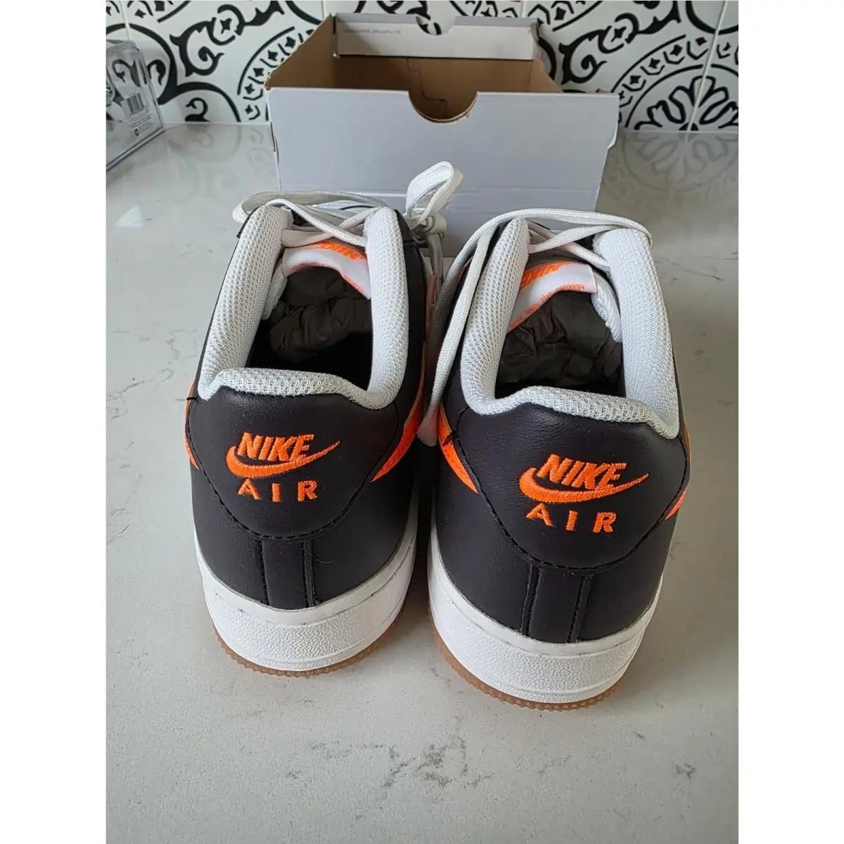 Nike shoes - White 4