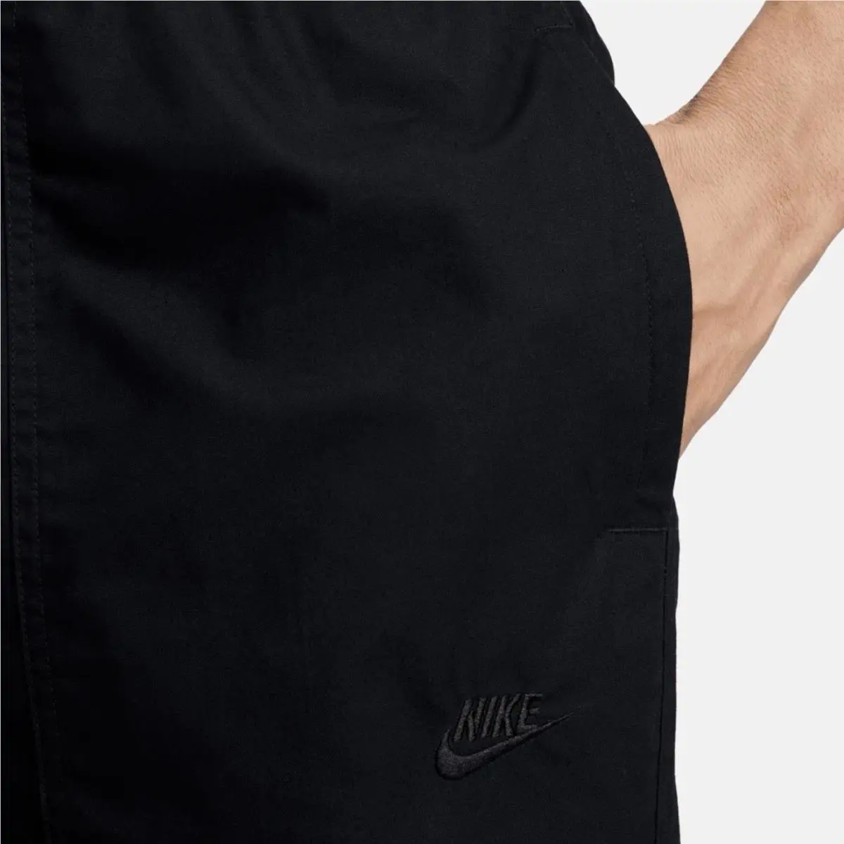 Nike clothing - Black (UPC: 197593305787) 2