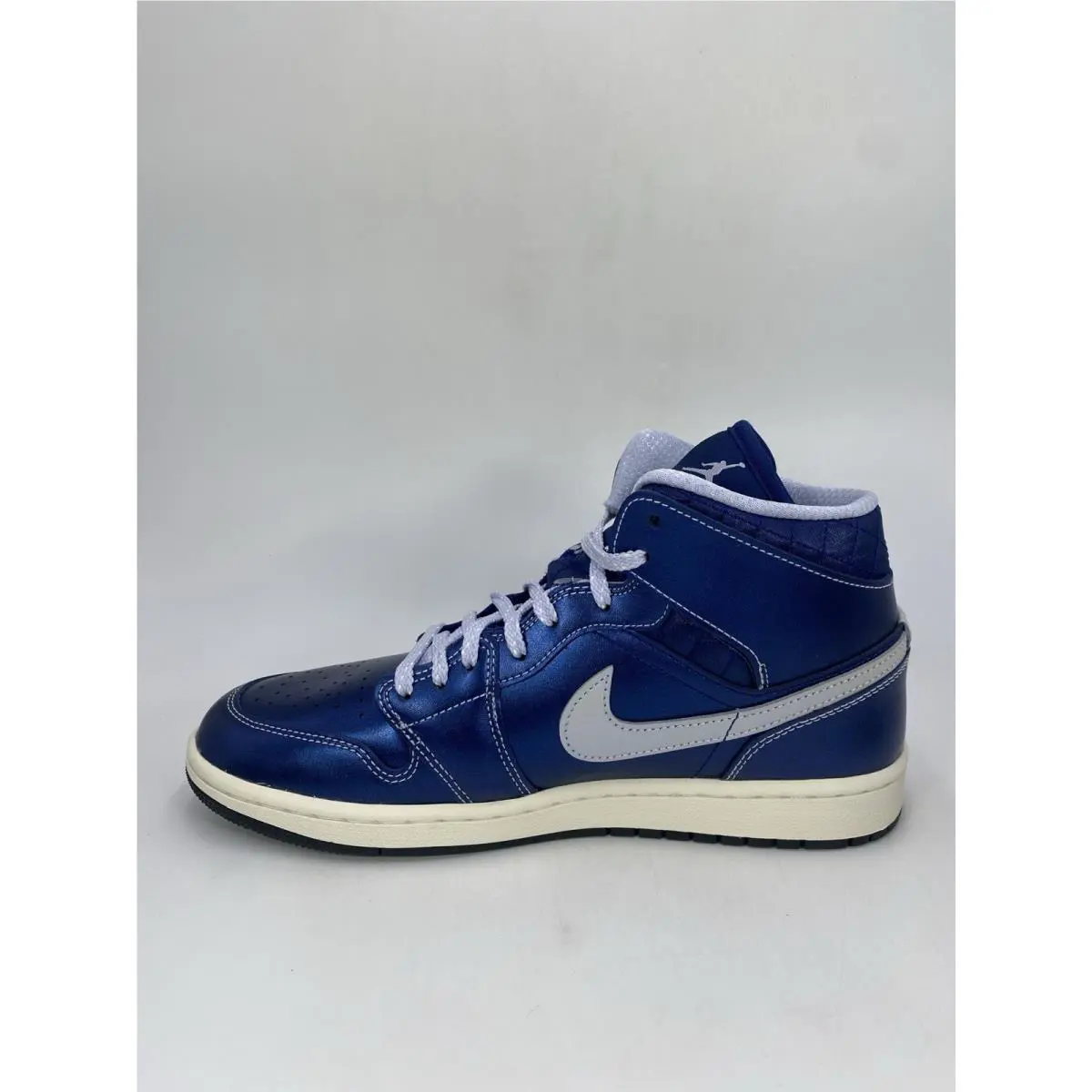 Nike shoes - Air Jordan 1 Mid SE - IM5128 001 - Black/Ghost-Coconut Milk (UPC: 198482673734) 1