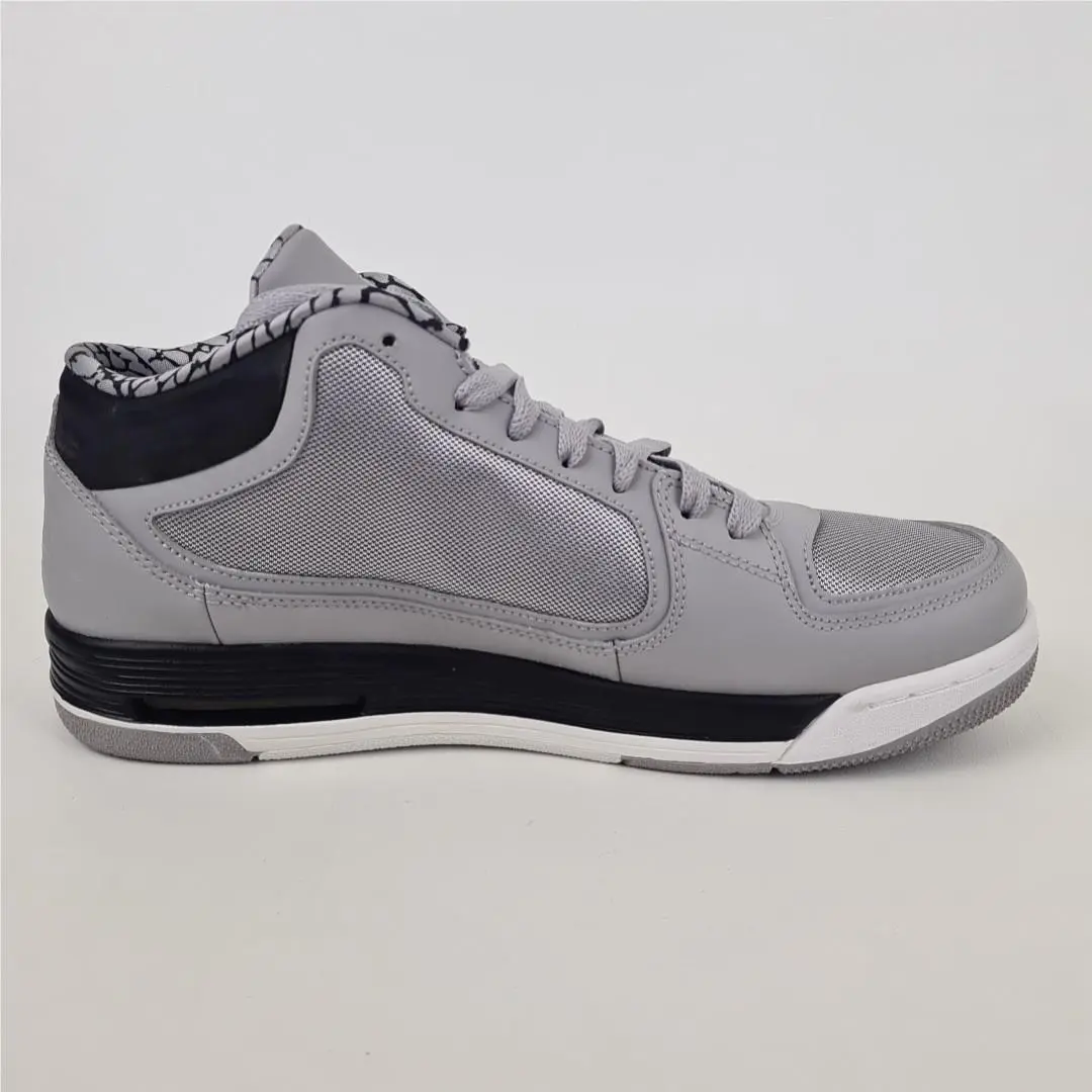 Nike shoes - 552665004 - 552665-004 - Matte Silver/White/Black (UPC: 820652089822) 1