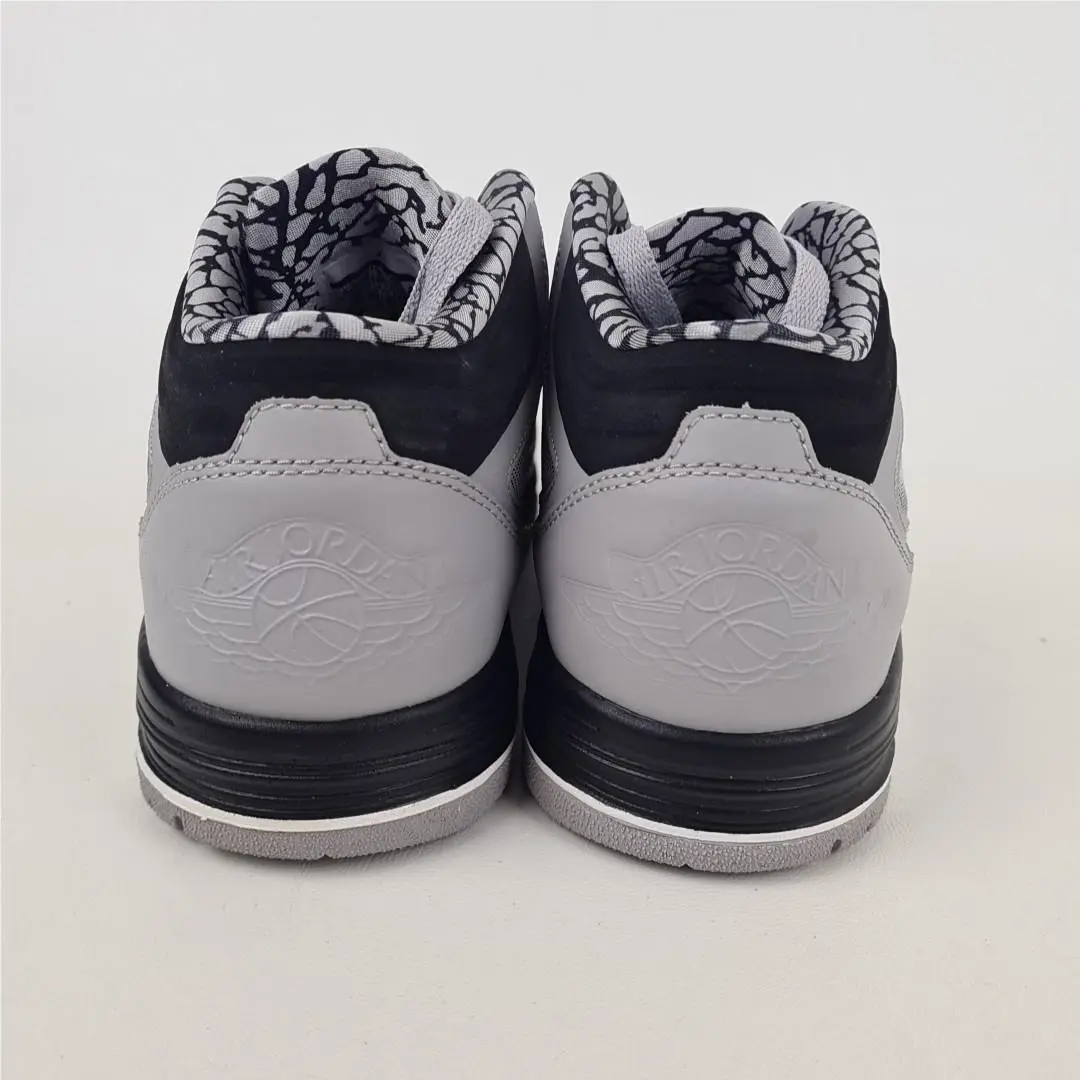 Nike shoes - 552665004 - 552665-004 - Matte Silver/White/Black (UPC: 820652089822) 4