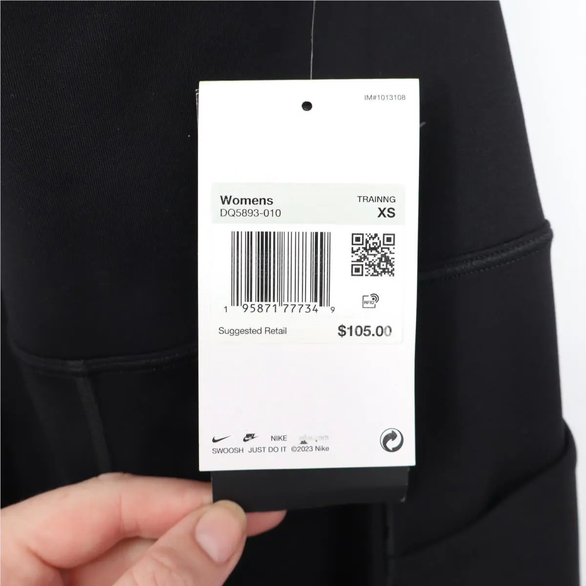 Nike clothing - DQ5893-010 - DQ5893-010 - Black 3