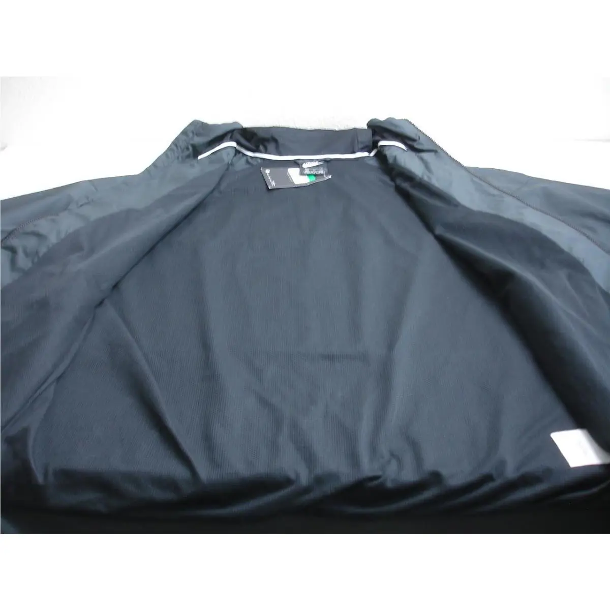 Nike clothing - Nike Woven Windrunner - Woven Windrunner - Black 13