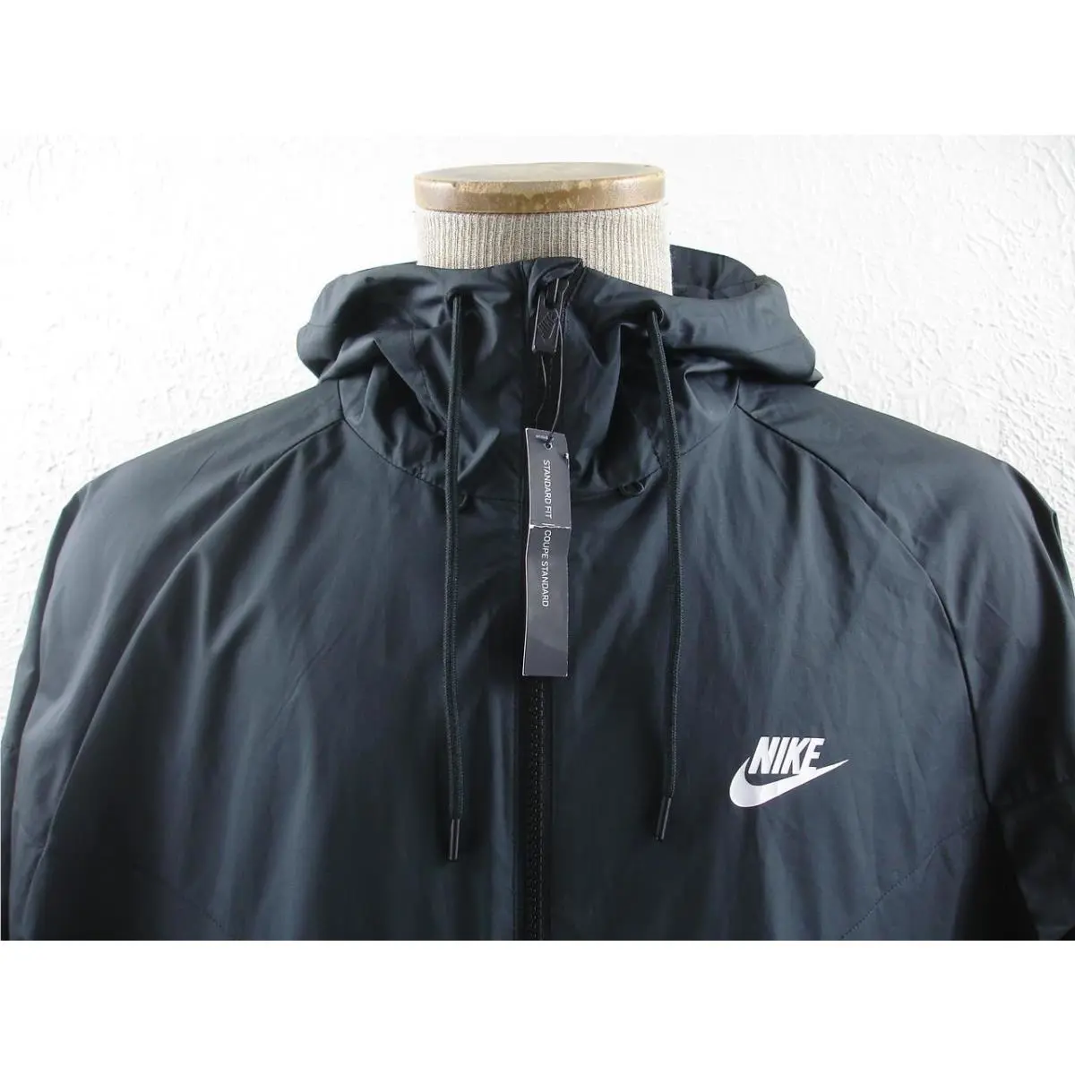 Nike clothing - Nike Woven Windrunner - Woven Windrunner - Black 1
