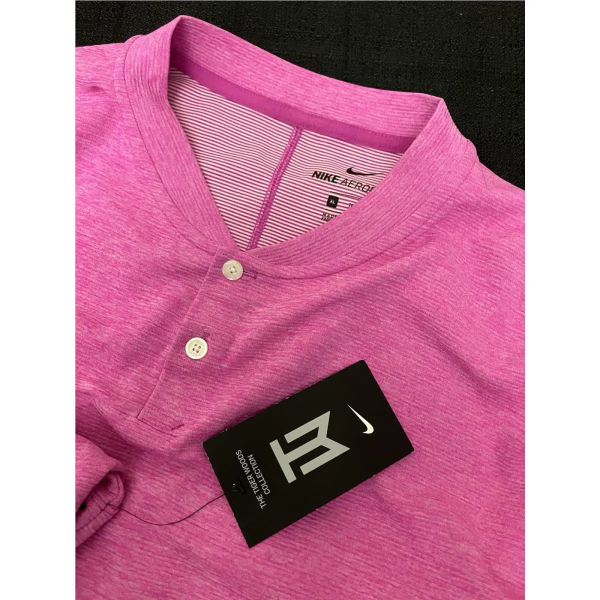 Nike clothing - TW Tiger Woods AeroReact Mock Blade Polo - Hyper Magenta 8