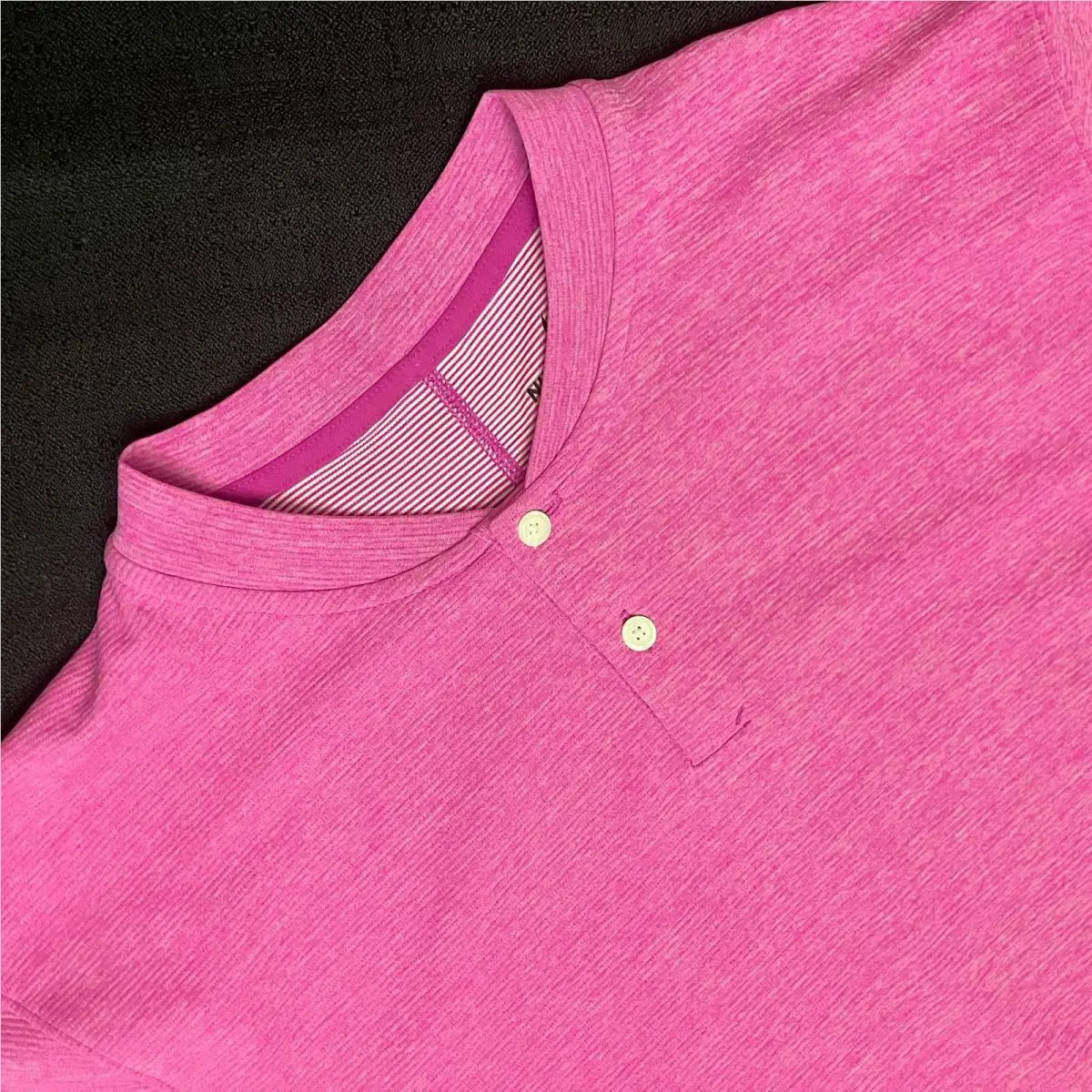 Nike clothing - TW Tiger Woods AeroReact Mock Blade Polo - Hyper Magenta 0