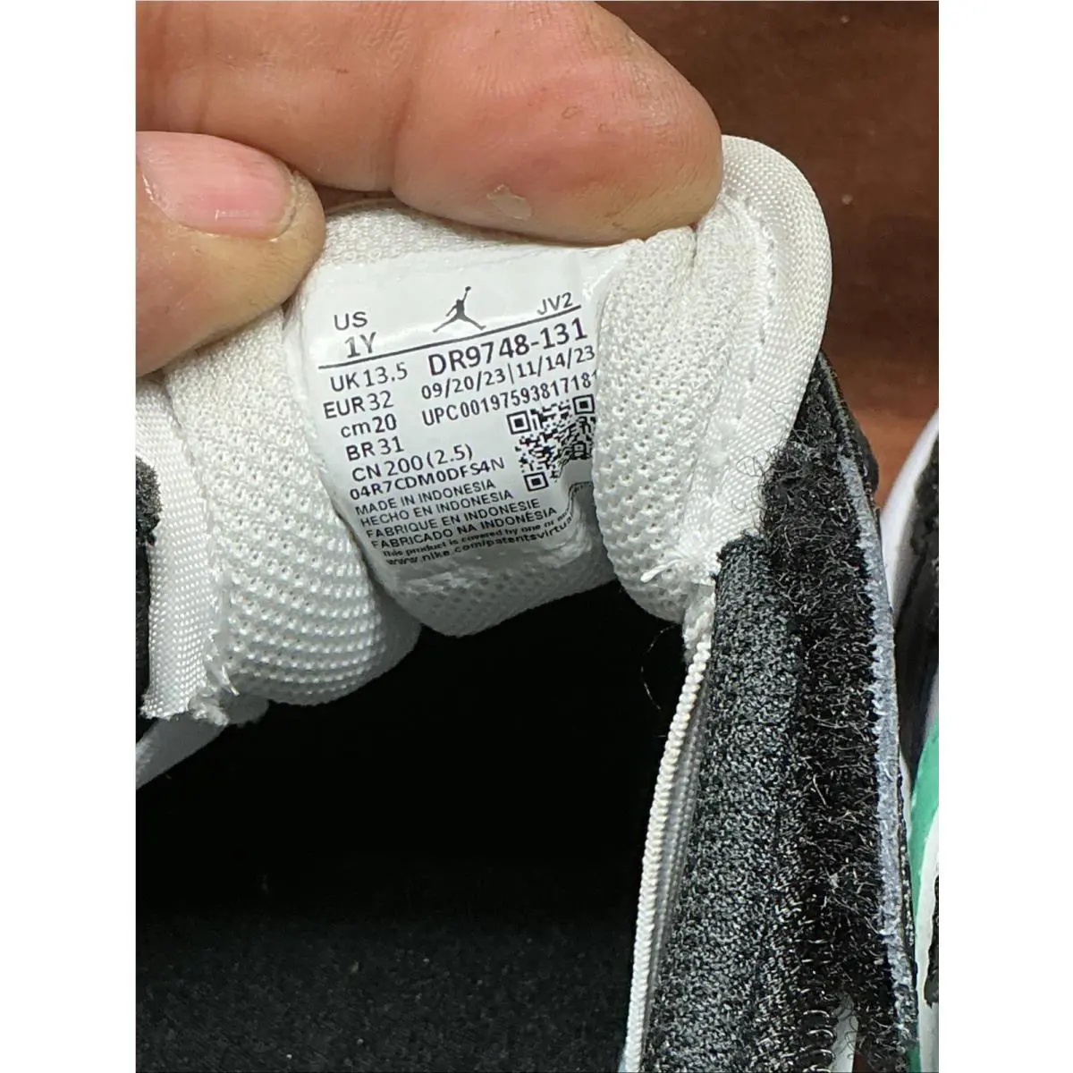 Nike shoes - Air Jordan 1 Low - Air Low - Multicolor (UPC: 00197593809179) 4