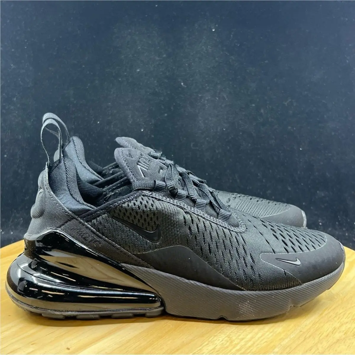 Nike shoes - Black 2