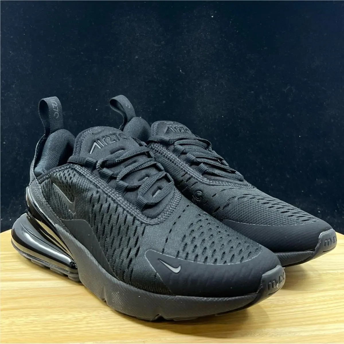 Nike shoes - Black 3