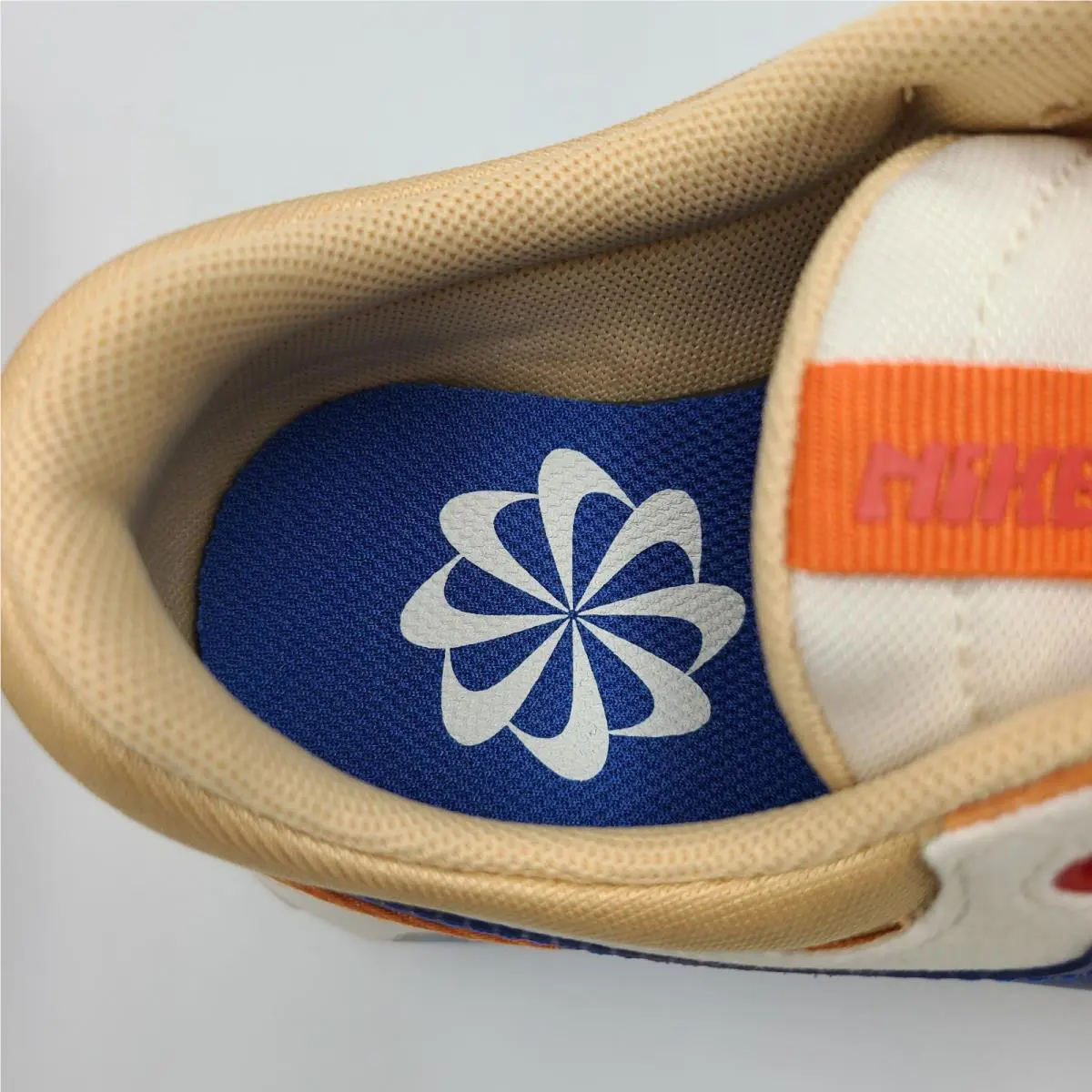 Nike shoes - Nike Air Max Motif - Air Max Motif - DH9388 200 - Sesame/Game Royal-Hot Curry 3