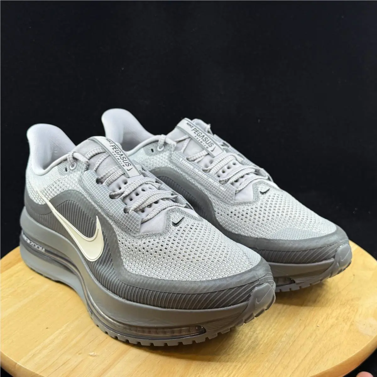 Nike shoes - Gray 2