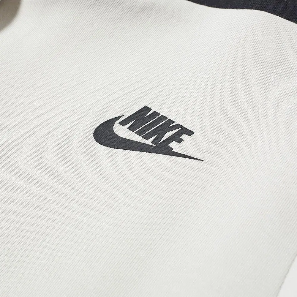 Nike clothing - Ivory (UPC: 091203072574) 5