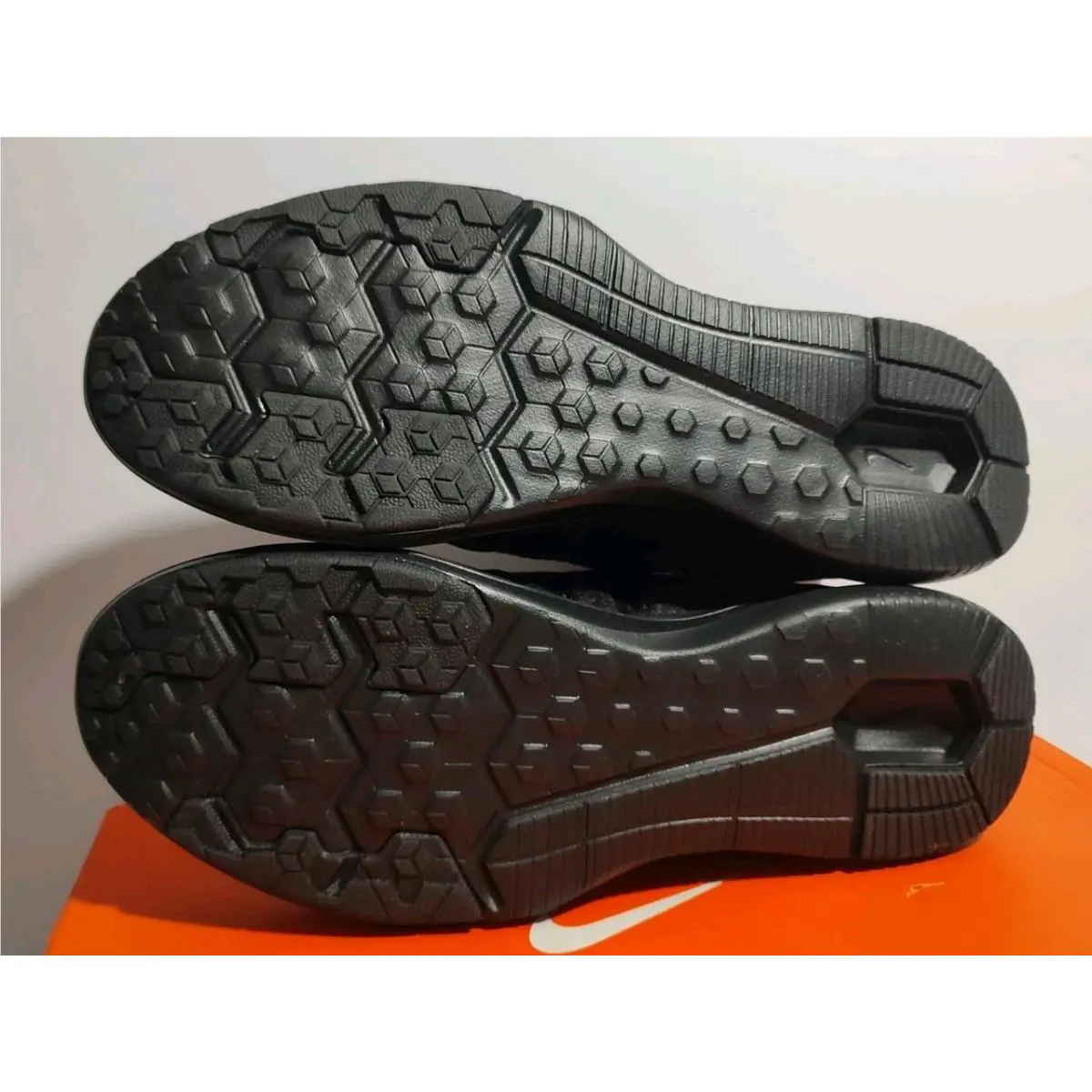 Nike shoes - Nike In-Season TR 8 - AQ9939-002 - Black 1