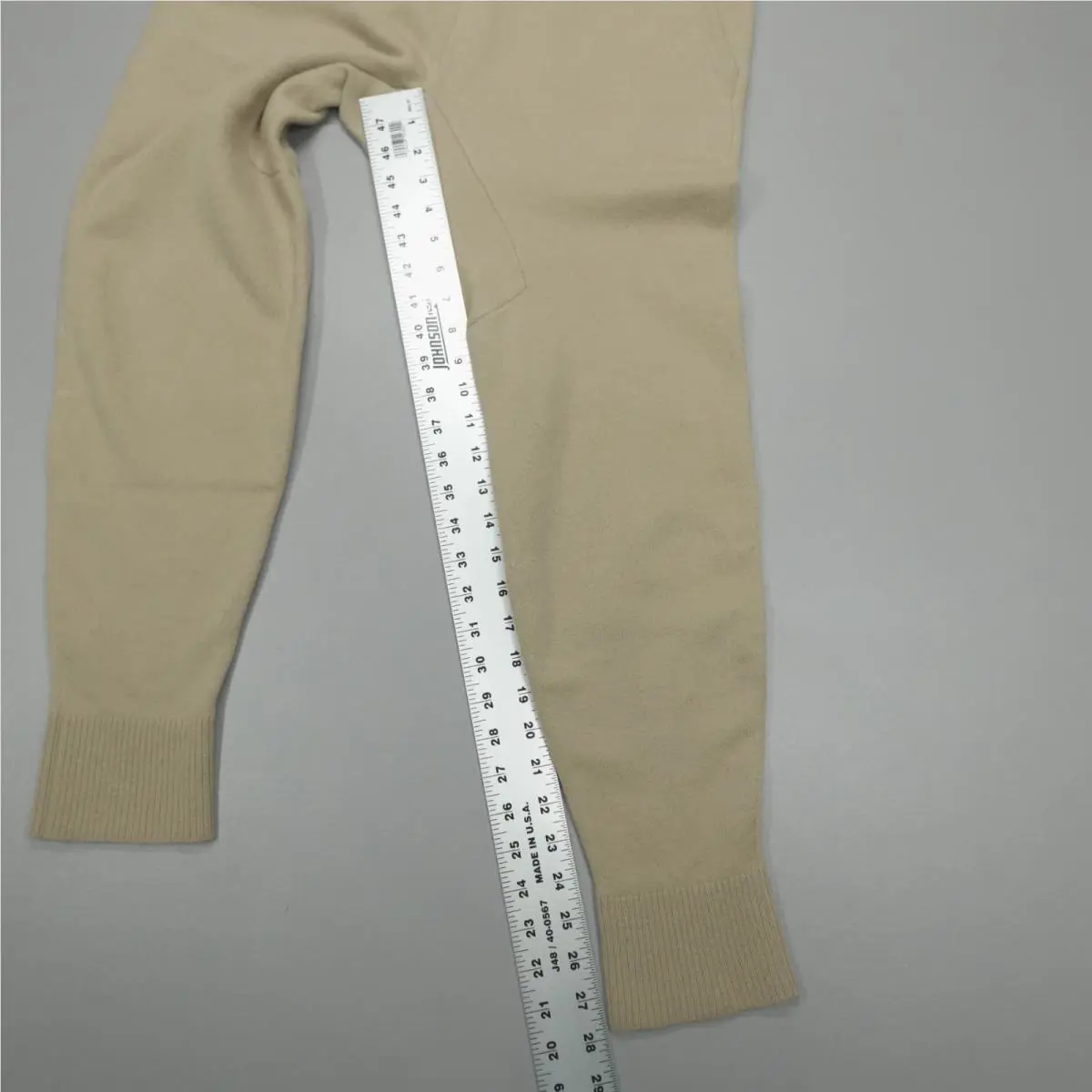 Nike clothing - DV7457 - DV7457 - Beige 4