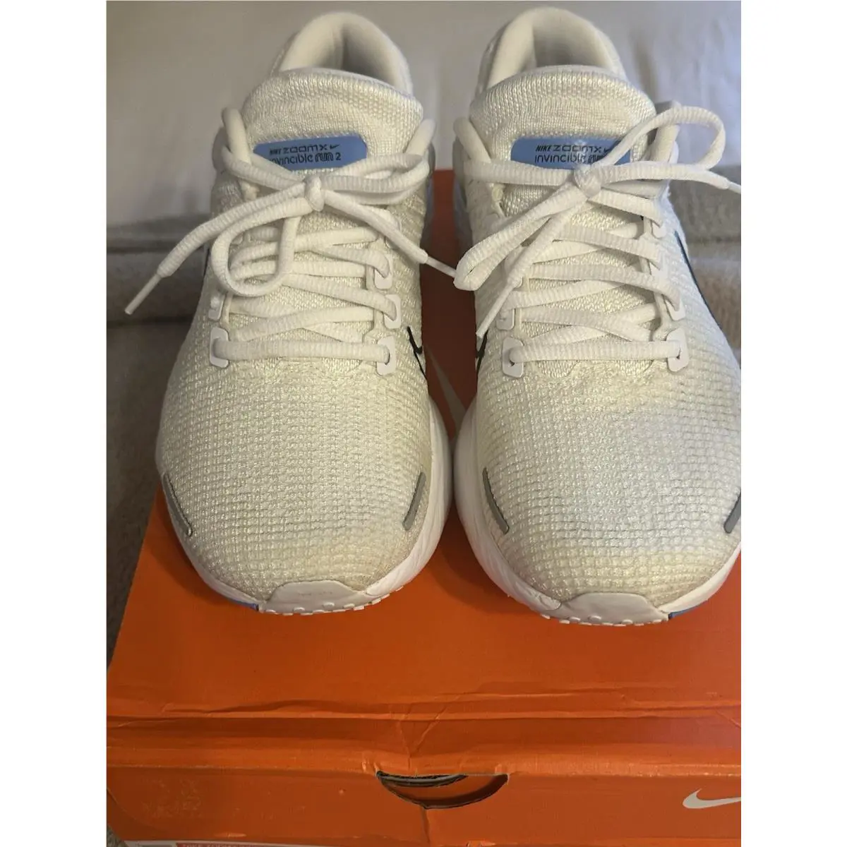 Nike Zoomx Invincible Run Flyknit 2 White Sneakers Size 7.5 DH5425-100