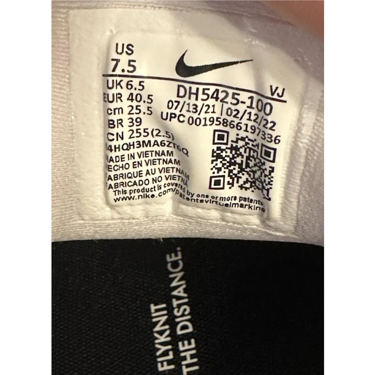 Nike shoes - Nike ZoomX Invincible - ZoomX Invincible - DH5425 - White/Black/University Blue (UPC: 00195866197336) 9
