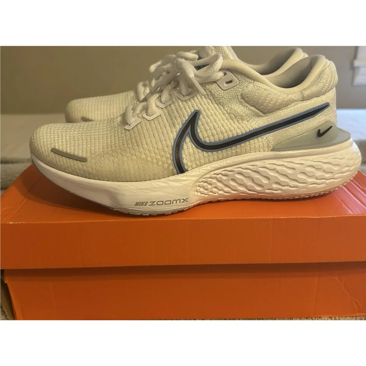 Nike shoes - Nike ZoomX Invincible - ZoomX Invincible - DH5425 - White/Black/University Blue (UPC: 00195866197336) 6