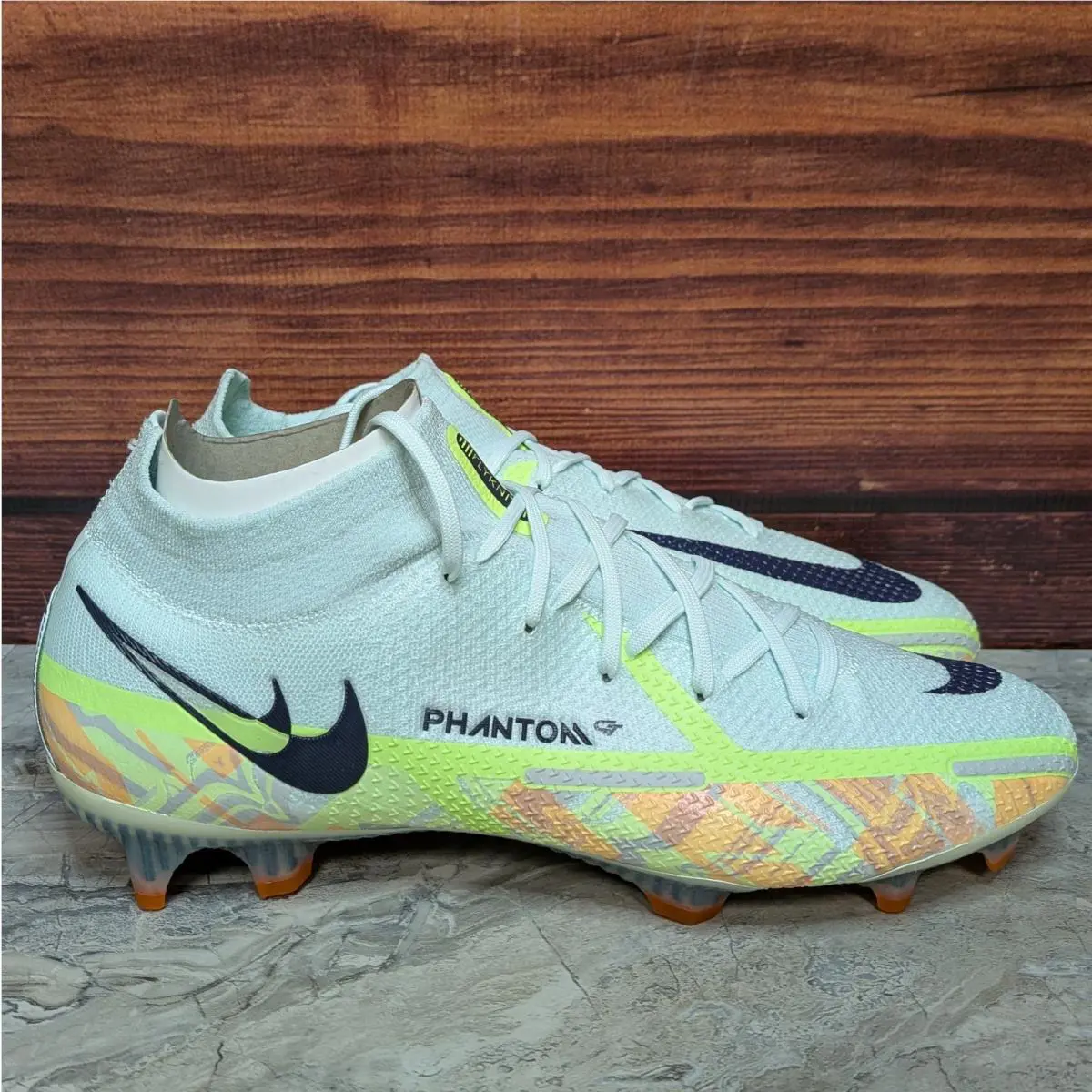 Nike shoes - Nike Phantom GT2 Elite FG - CZ9889-343 - Green (UPC: 196149077758) 1