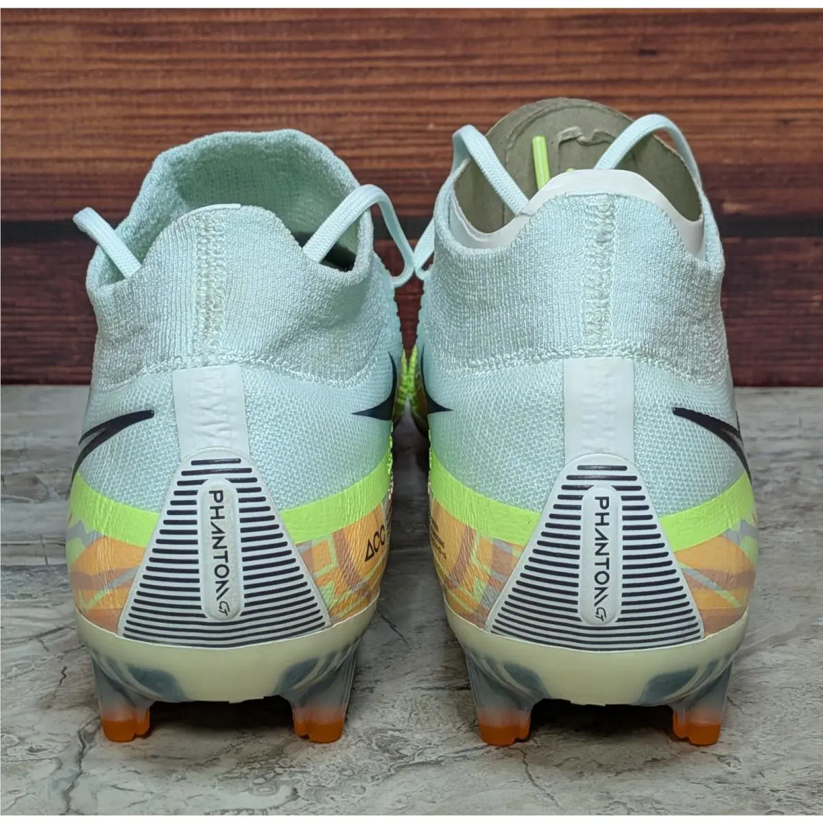 Nike shoes - Nike Phantom GT2 Elite FG - CZ9889-343 - Green (UPC: 196149077758) 4