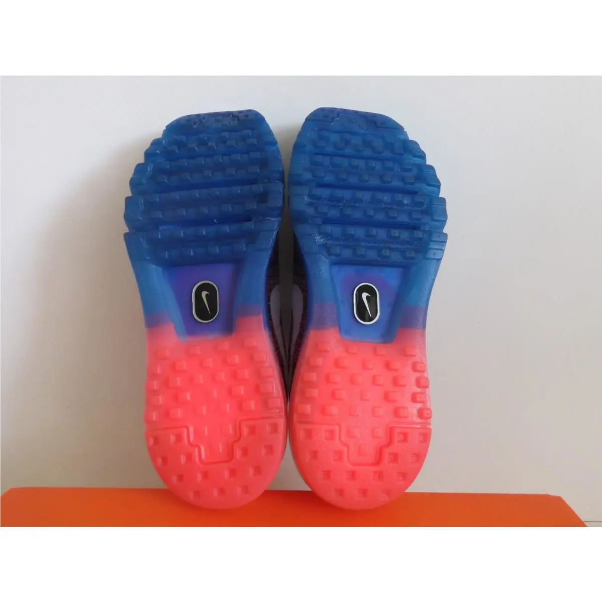 Nike shoes - Nike Flyknit Max - Flyknit Max - 620659 002 - Black (UPC: 884802899716) 5