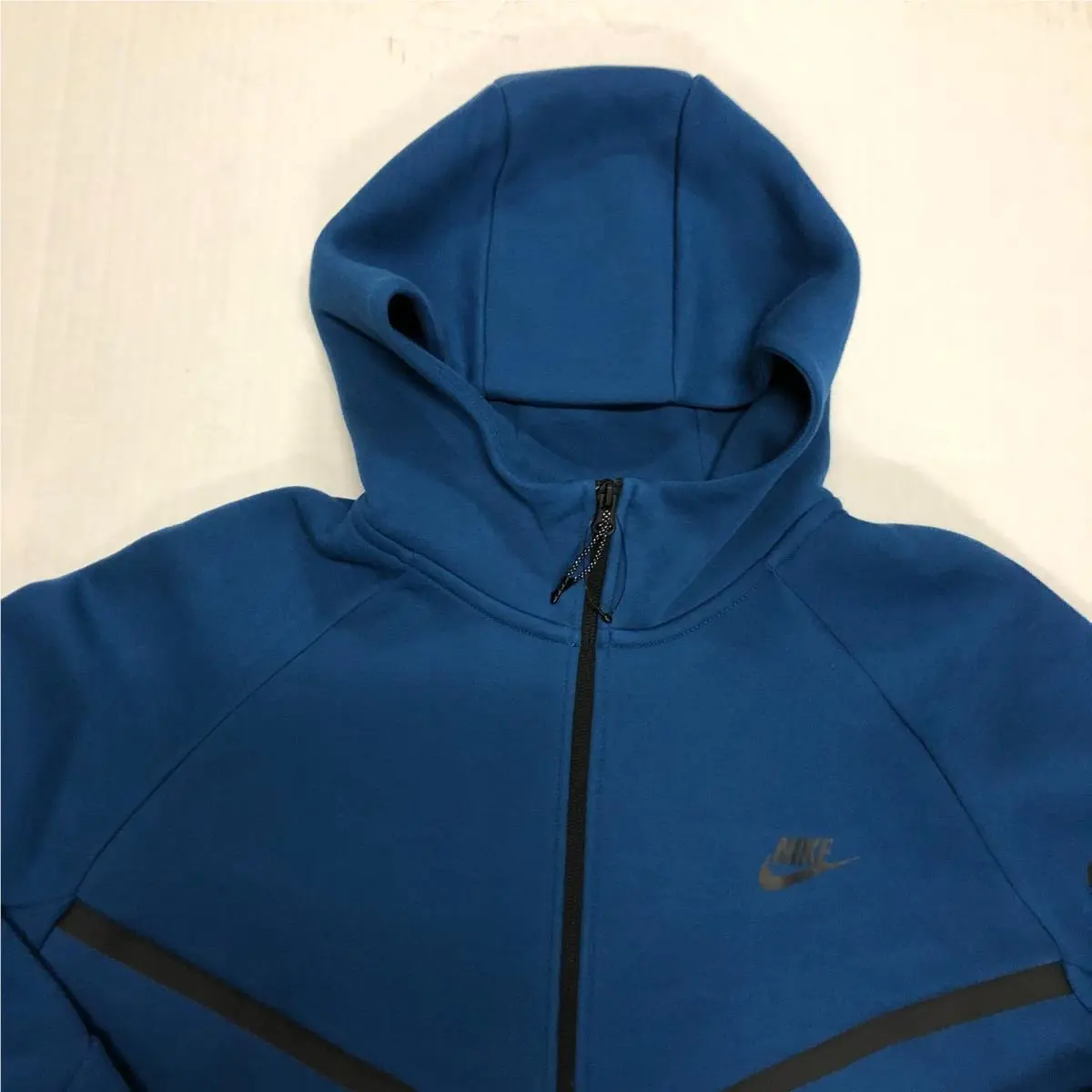 Nike clothing - Court Blue/Black (UPC: 198488874364) 0