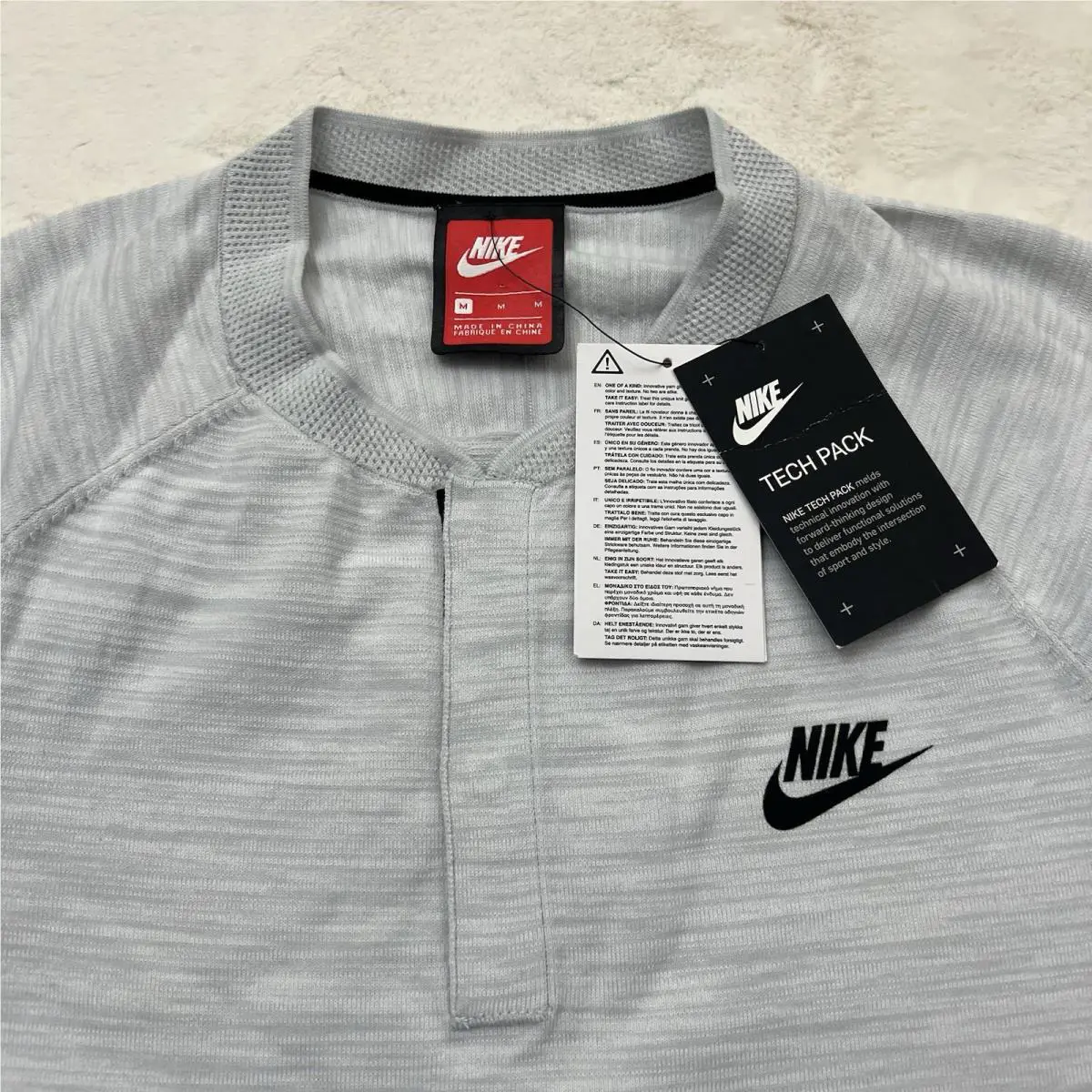 Nike clothing - 846409-100 - 846409-100 - Gray (UPC: 826218148019) 0