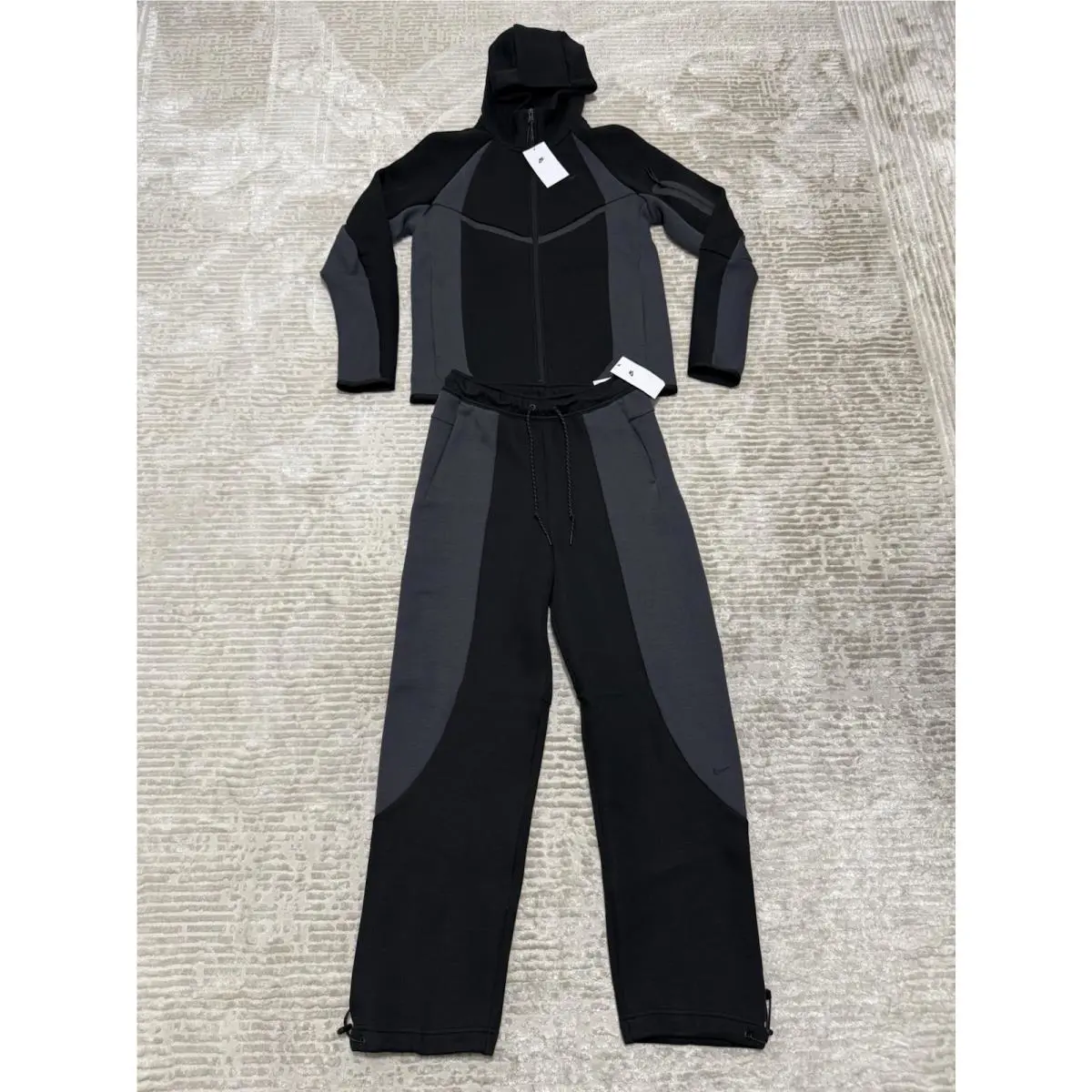 Nike Sportswear Tech Fleece Hoodie Joggers Full Sweat Suit Black Gray - Small