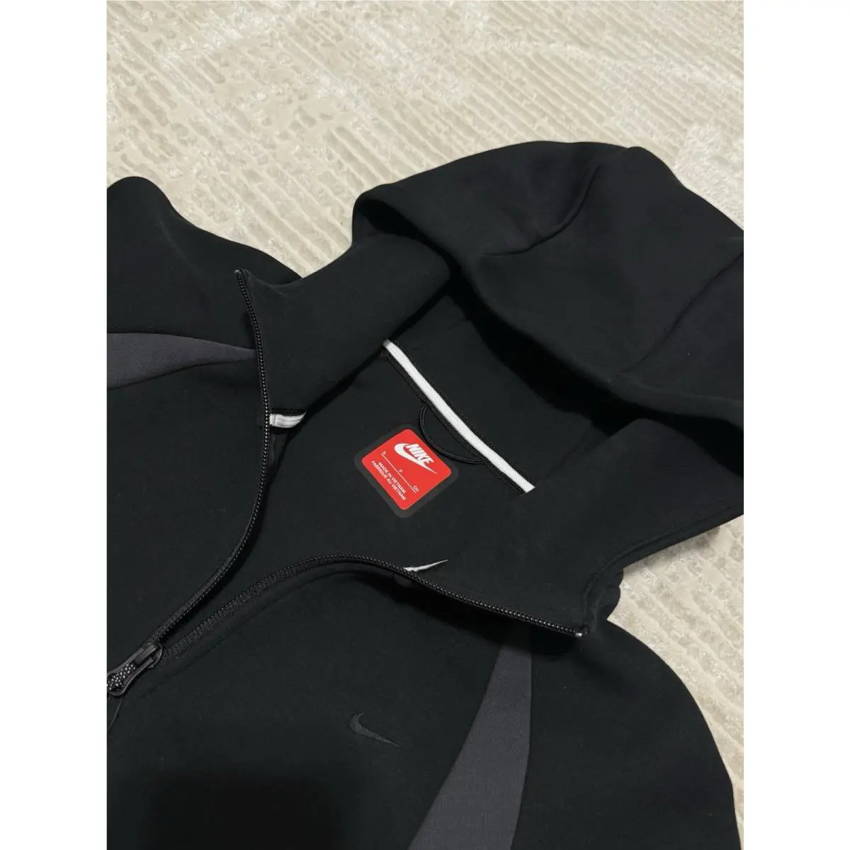 Nike clothing - Black 3
