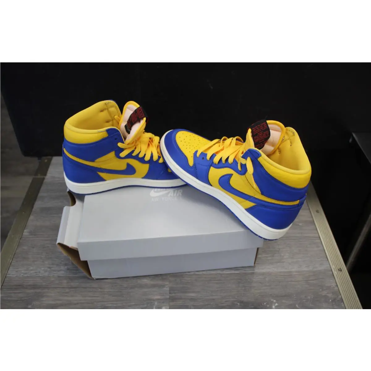 Nike Air Force 1 LE Women`s GS FV5951 Retro Blue Yellow High Tops Size 6.5