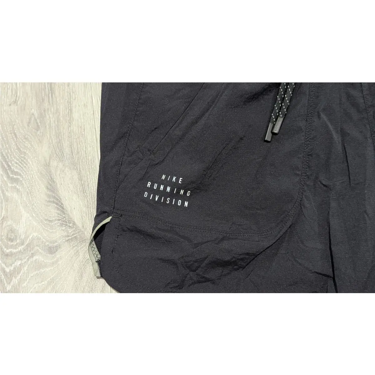 Nike clothing - Nike Stride Running Division - Stride Running Division - FZ0609-010 - Black 2