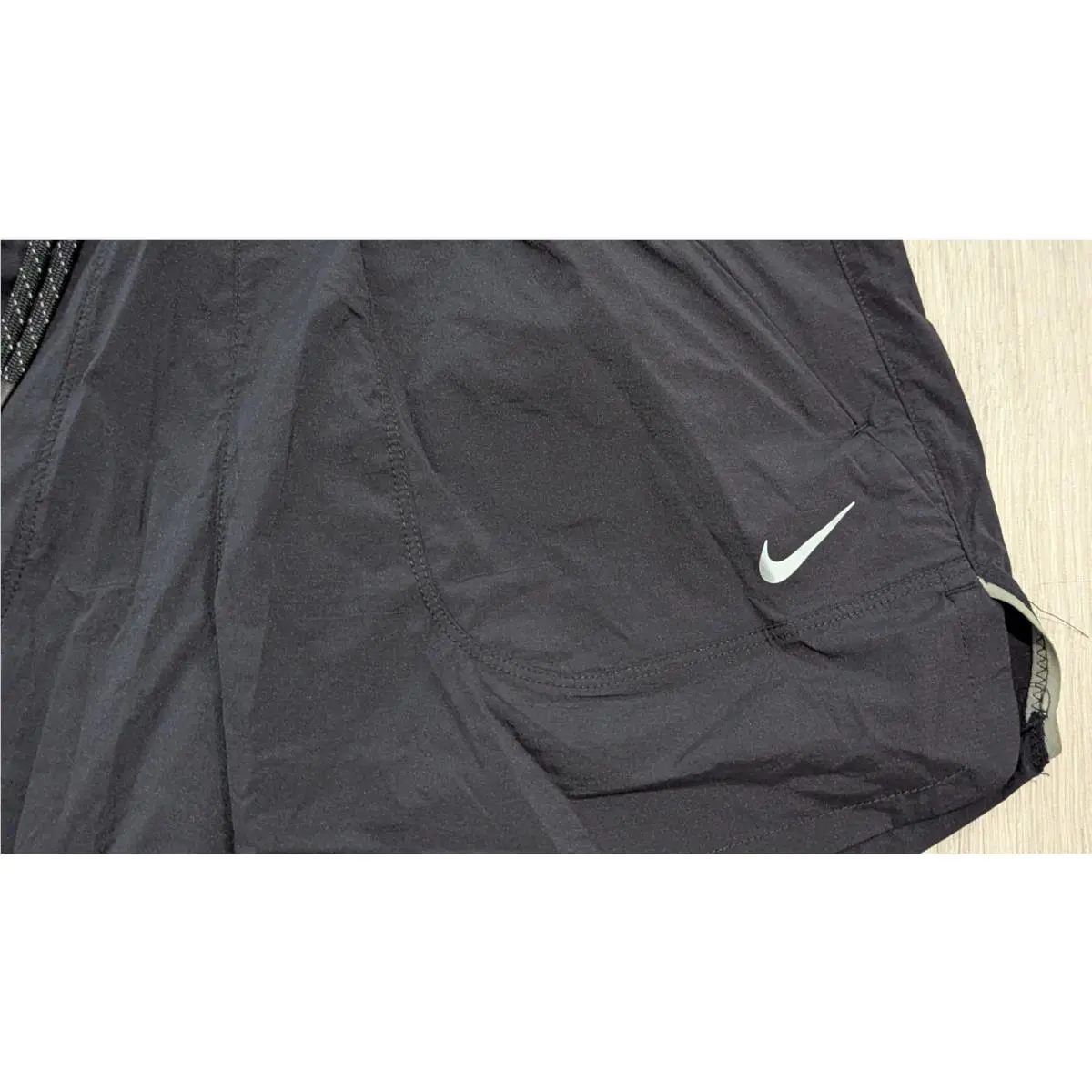 Nike clothing - Nike Stride Running Division - Stride Running Division - FZ0609-010 - Black 3