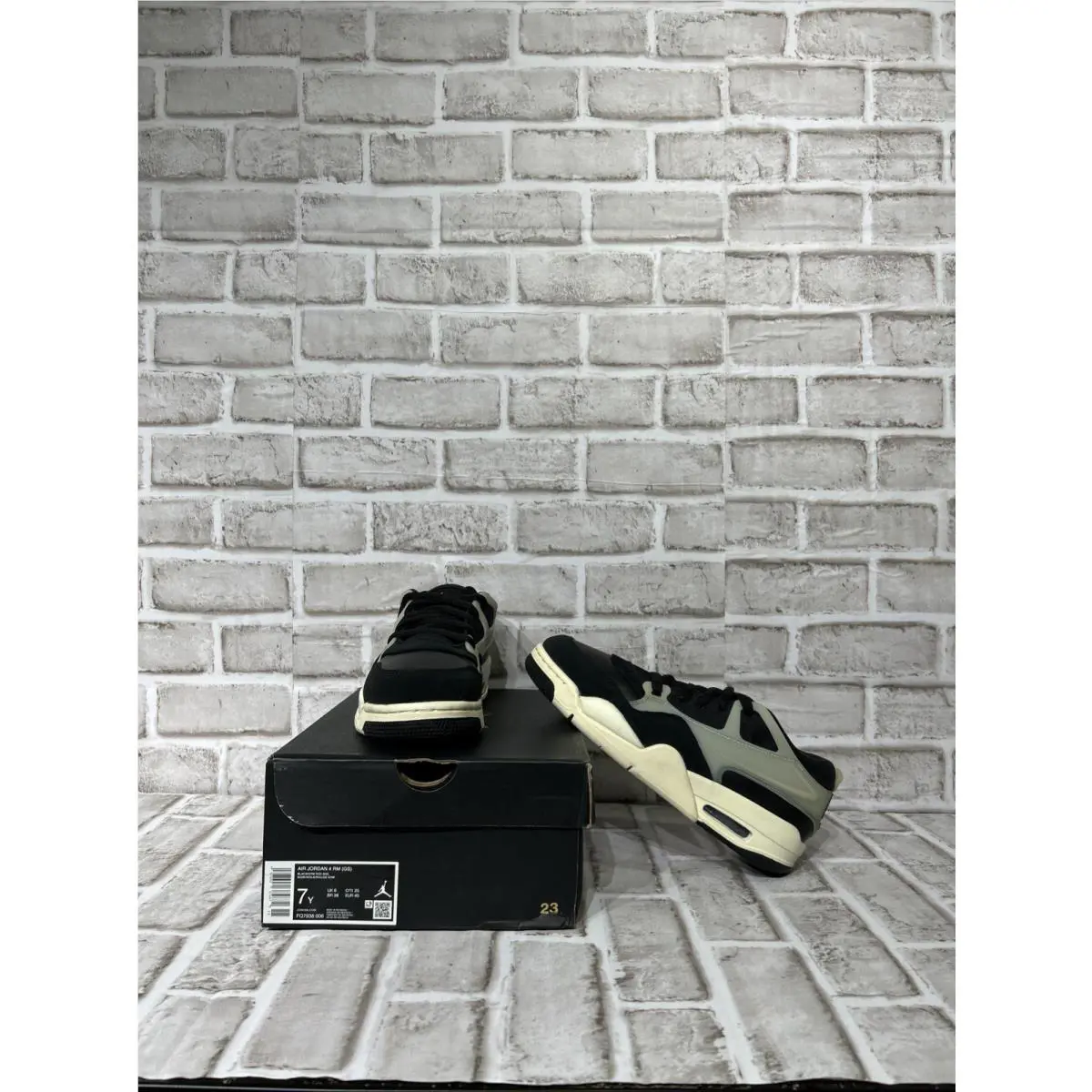 Nike Air Jordan 4 RM Black Sail Kids Sneakers FQ7938-006 Size 7