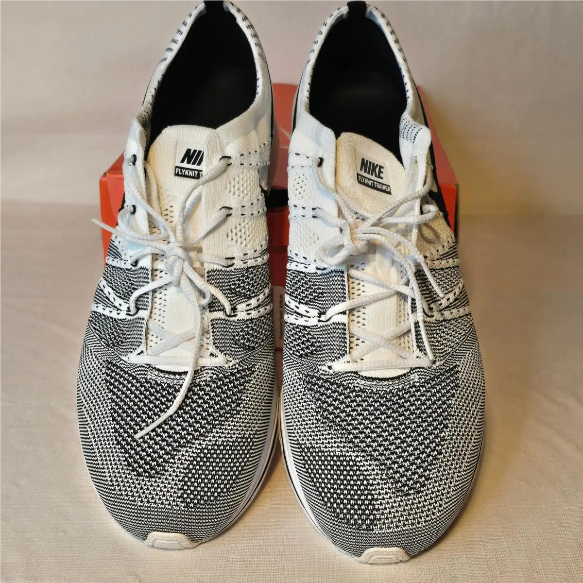 Nike shoes - Flyknit Trainer+ - Flyknit - Black 4