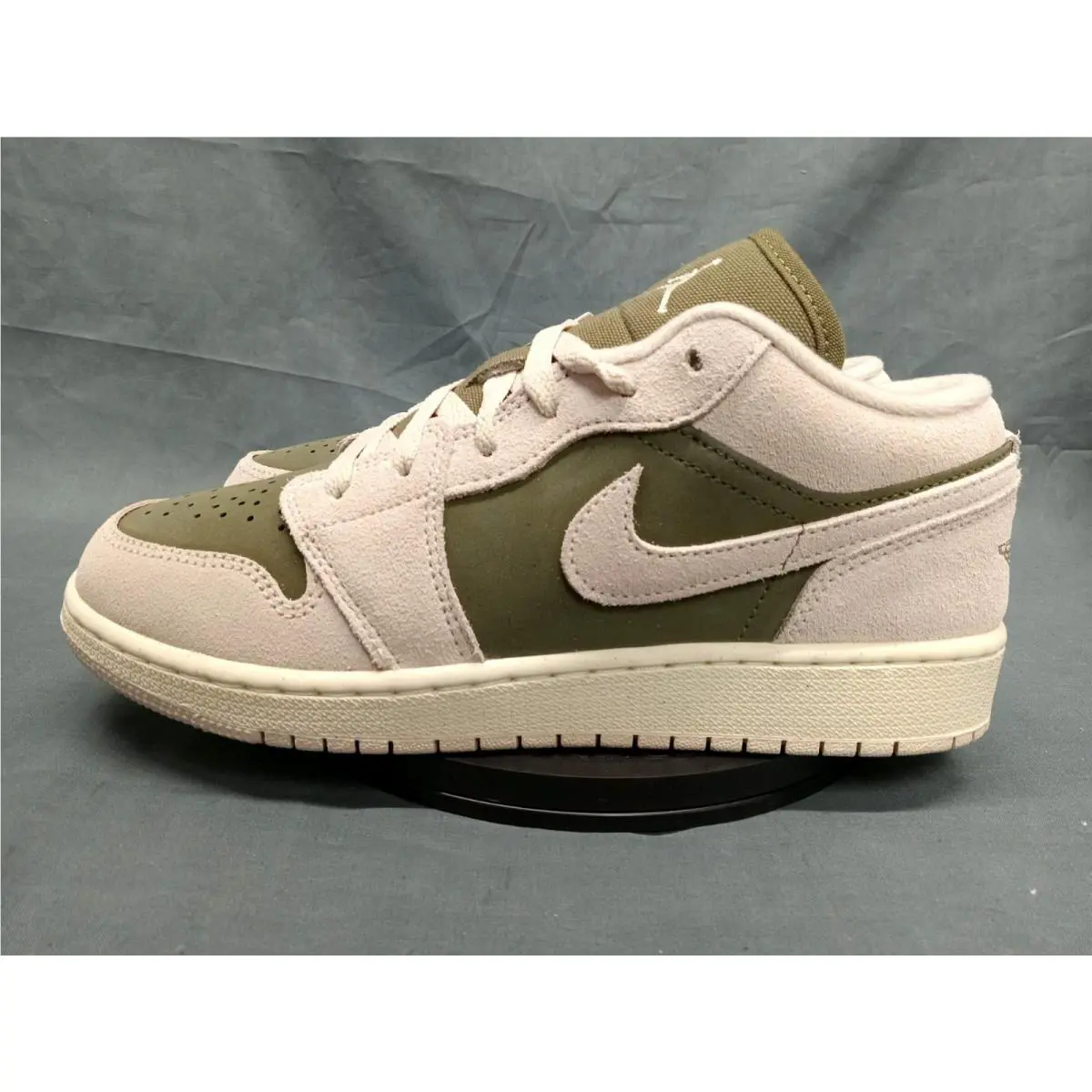 Nike shoes - Nike Air Jordan 1 - Air - HV4396 201 - Green (UPC: 198482639488) 3